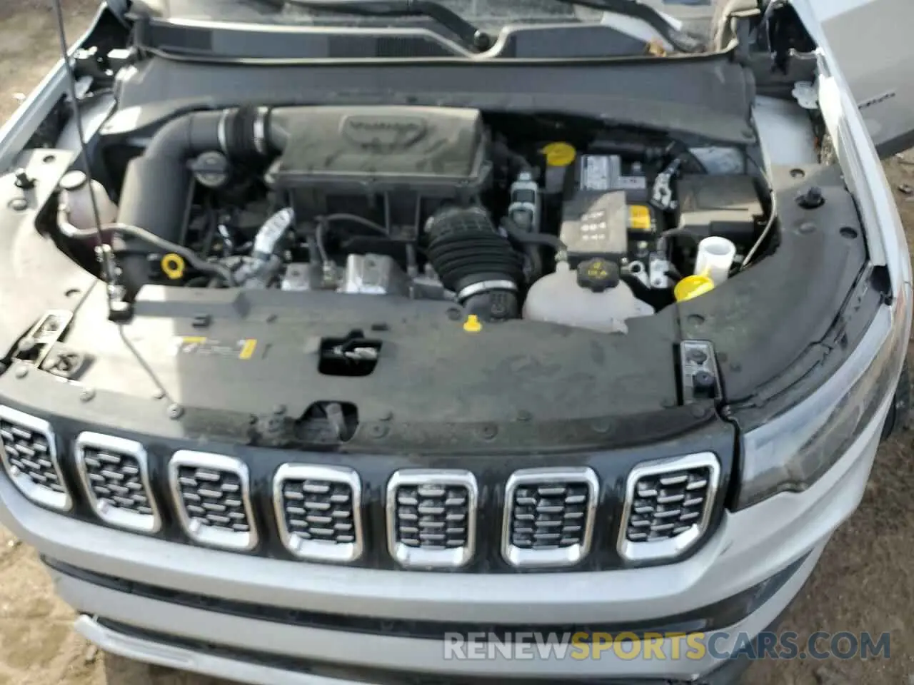 12 fotografías del automóvil dañado 3C4NJDCN9RT107193 JEEP COMPASS 2024