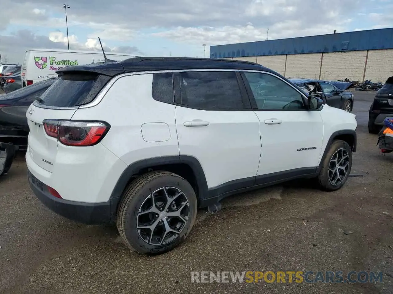 3 fotografías del automóvil dañado 3C4NJDCN9RT136273 JEEP COMPASS 2024