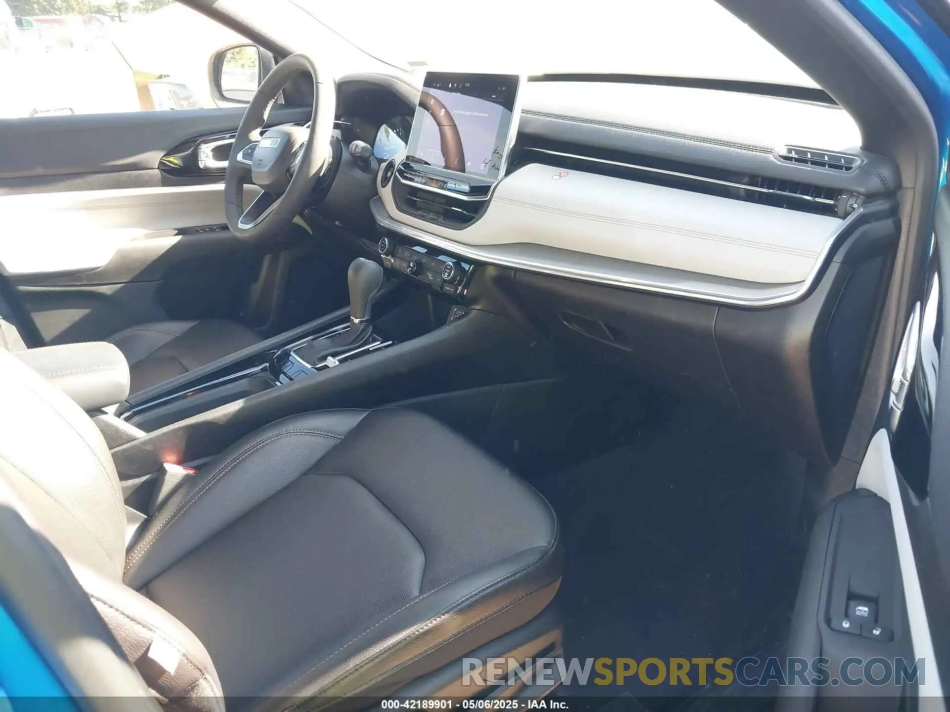 5 fotografías del automóvil dañado 3C4NJDCNXRT125377 JEEP COMPASS 2024