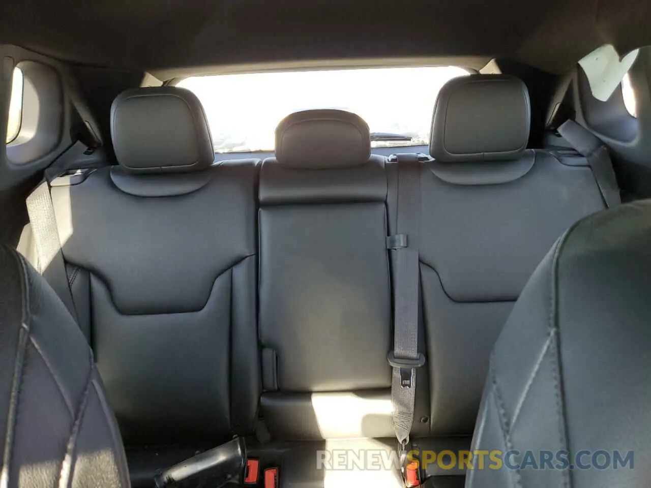 10 fotografías del automóvil dañado 3C4NJDCNXRT601210 JEEP COMPASS 2024