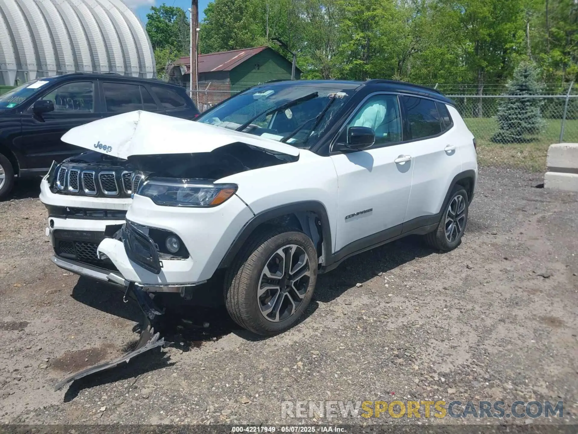 2 fotografías del automóvil dañado 3C4NJDCNXRT610750 JEEP COMPASS 2024