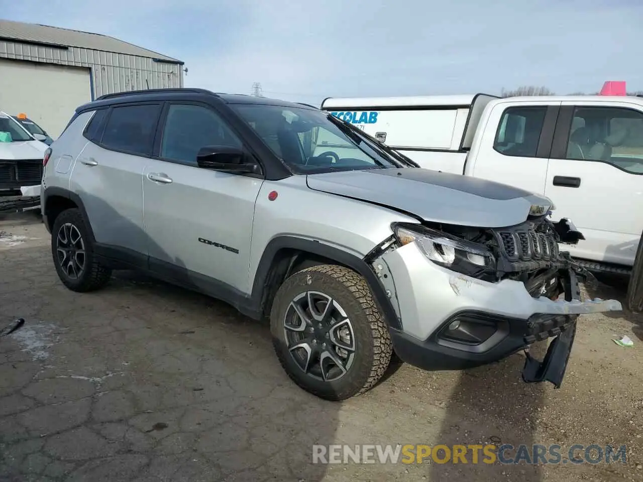 4 fotografías del automóvil dañado 3C4NJDDN2RT145072 JEEP COMPASS 2024