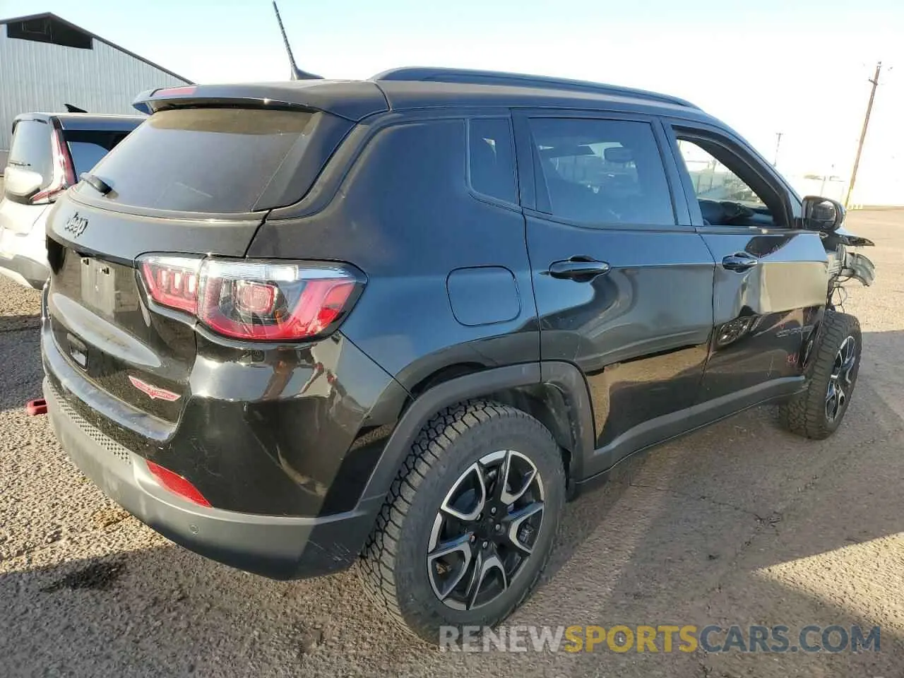 3 fotografías del automóvil dañado 3C4NJDDN3RT137322 JEEP COMPASS 2024