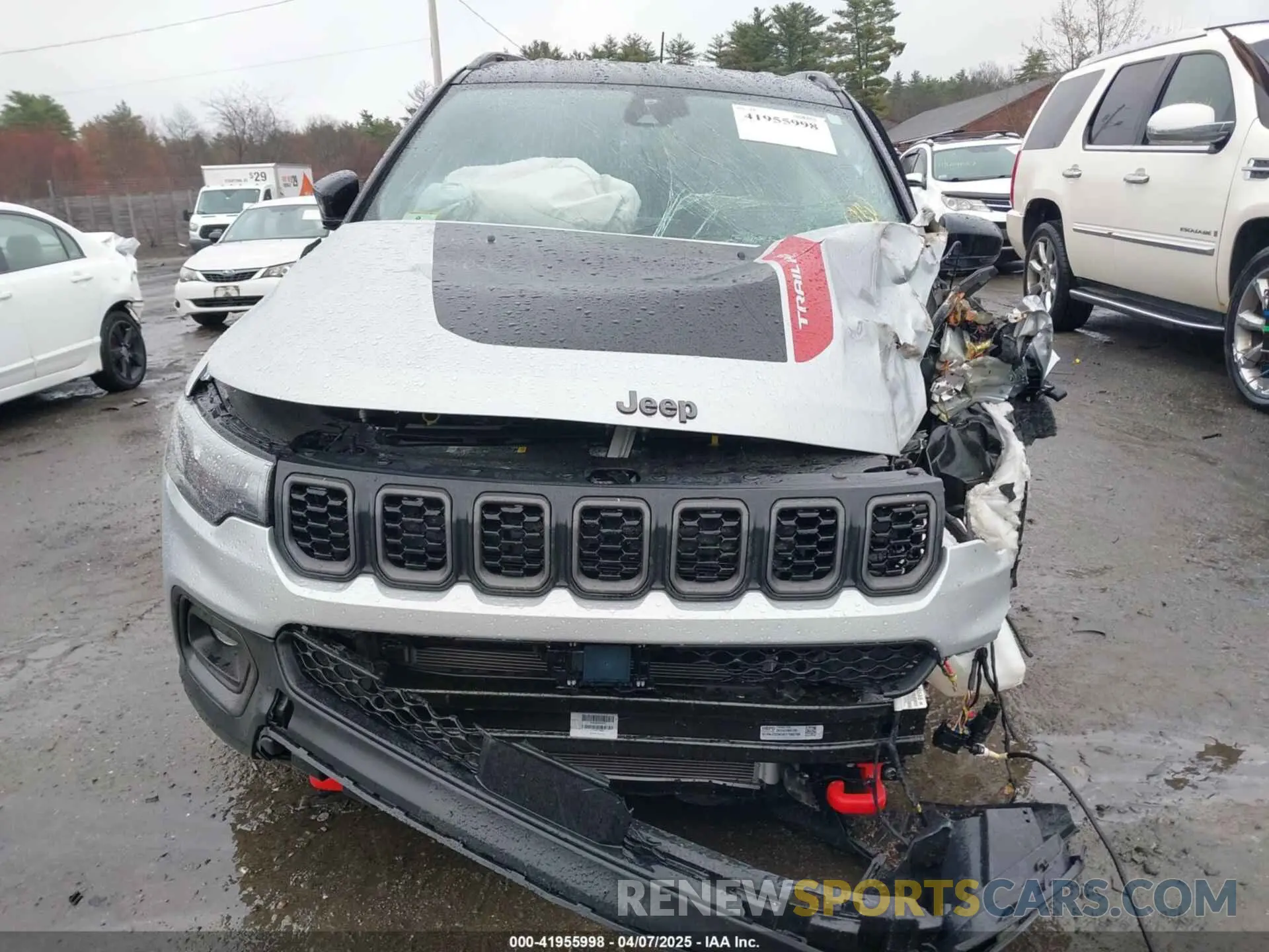 12 fotografías del automóvil dañado 3C4NJDDN3RT166786 JEEP COMPASS 2024