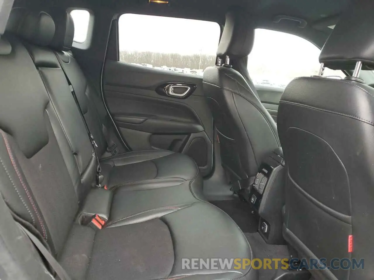 11 fotografías del automóvil dañado 3C4NJDDN4RT149527 JEEP COMPASS 2024