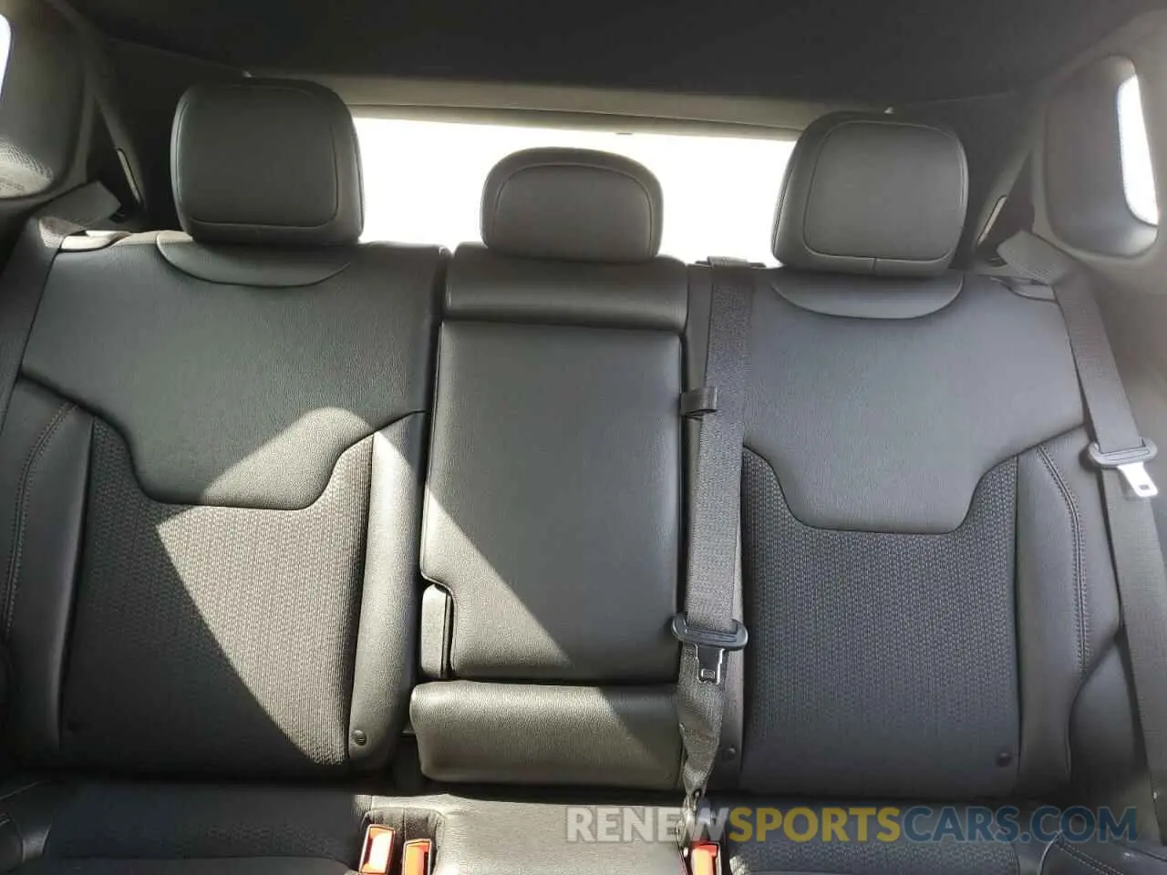 10 fotografías del automóvil dañado 3C4NJDDN5RT579213 JEEP COMPASS 2024