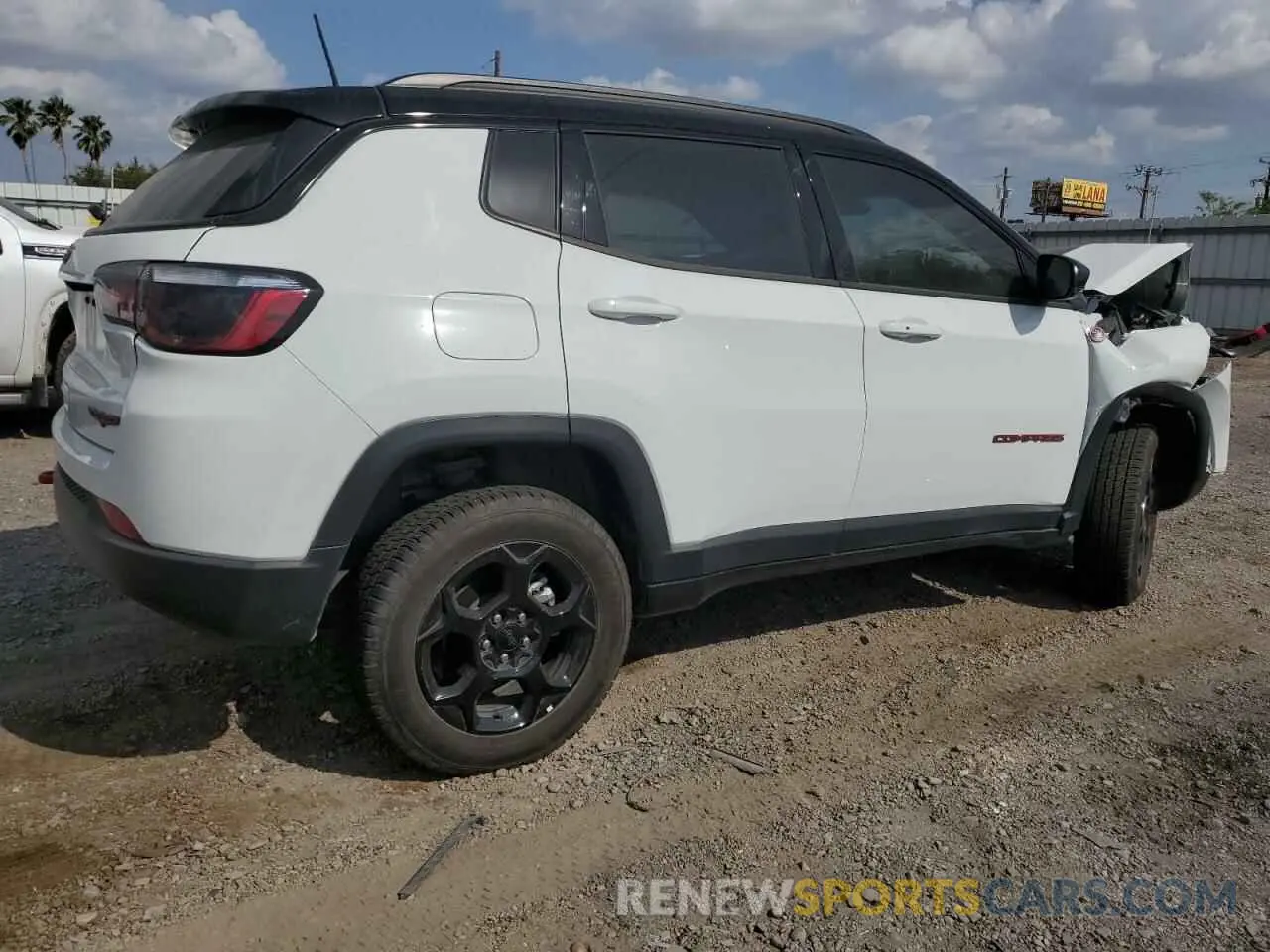 3 fotografías del automóvil dañado 3C4NJDDN5RT579213 JEEP COMPASS 2024
