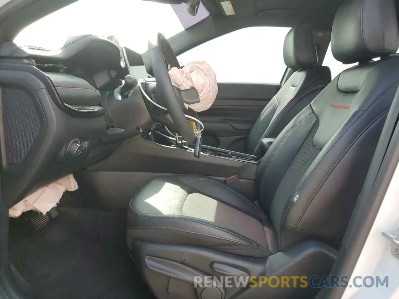 7 fotografías del automóvil dañado 3C4NJDDN5RT579213 JEEP COMPASS 2024