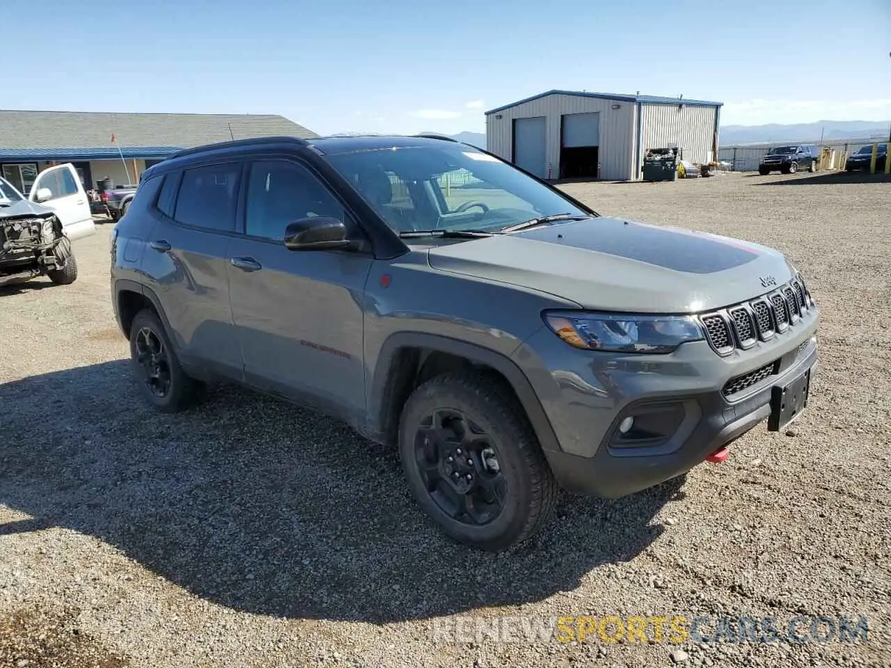 4 fotografías del automóvil dañado 3C4NJDDN8RT580310 JEEP COMPASS 2024
