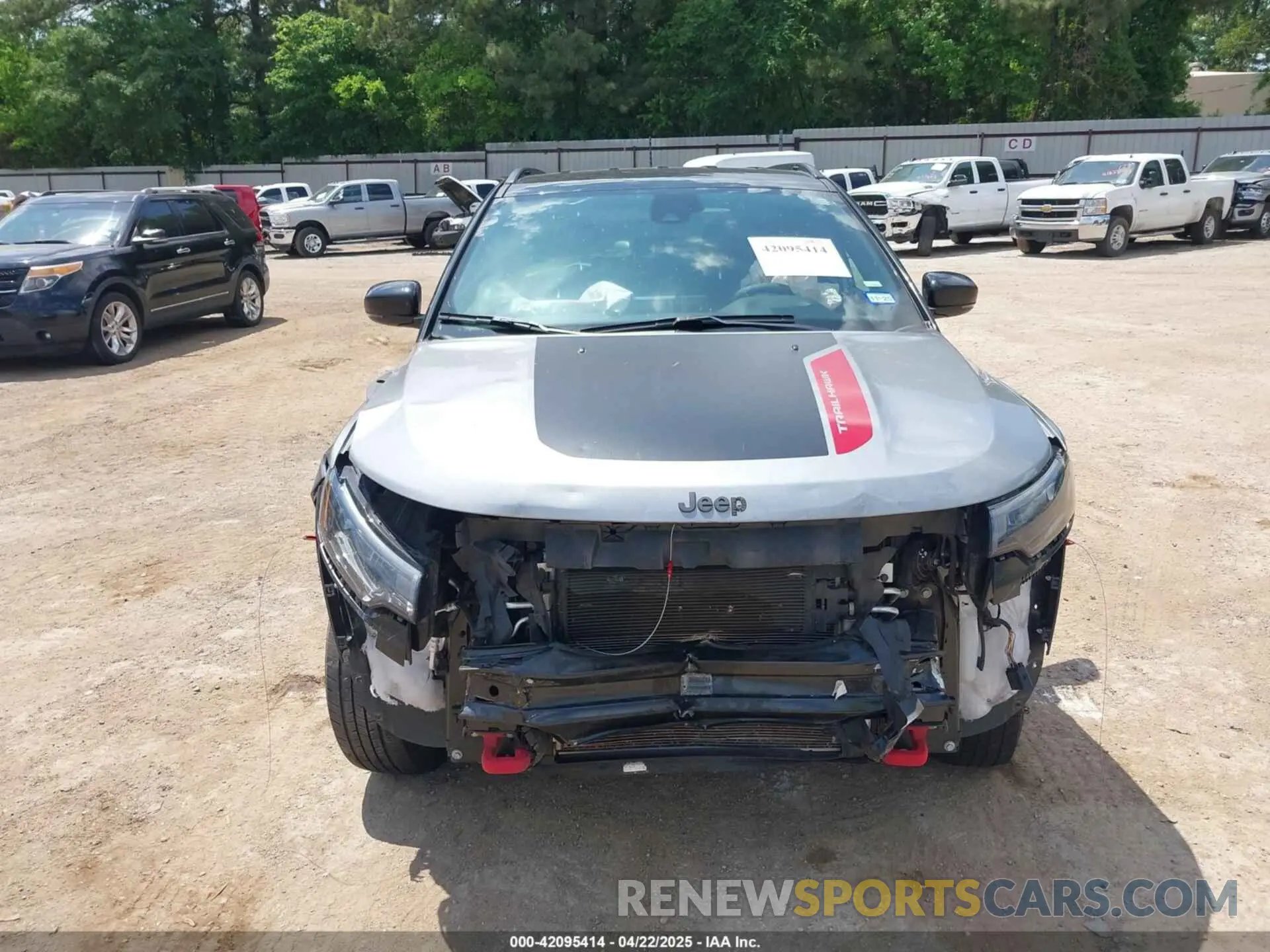 13 fotografías del automóvil dañado 3C4NJDDN8RT596877 JEEP COMPASS 2024