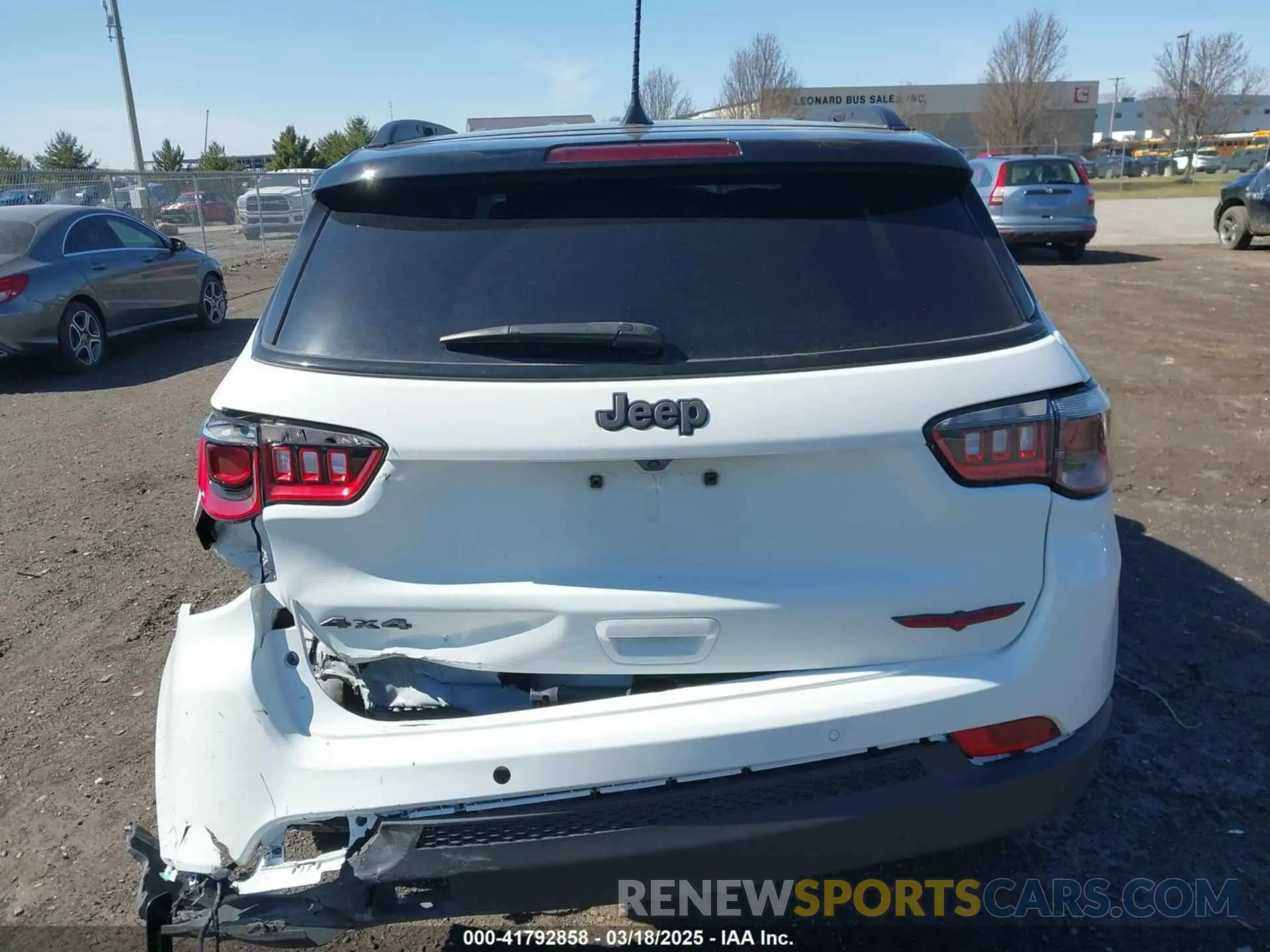 16 fotografías del automóvil dañado 3C4NJDDN9RT140998 JEEP COMPASS 2024