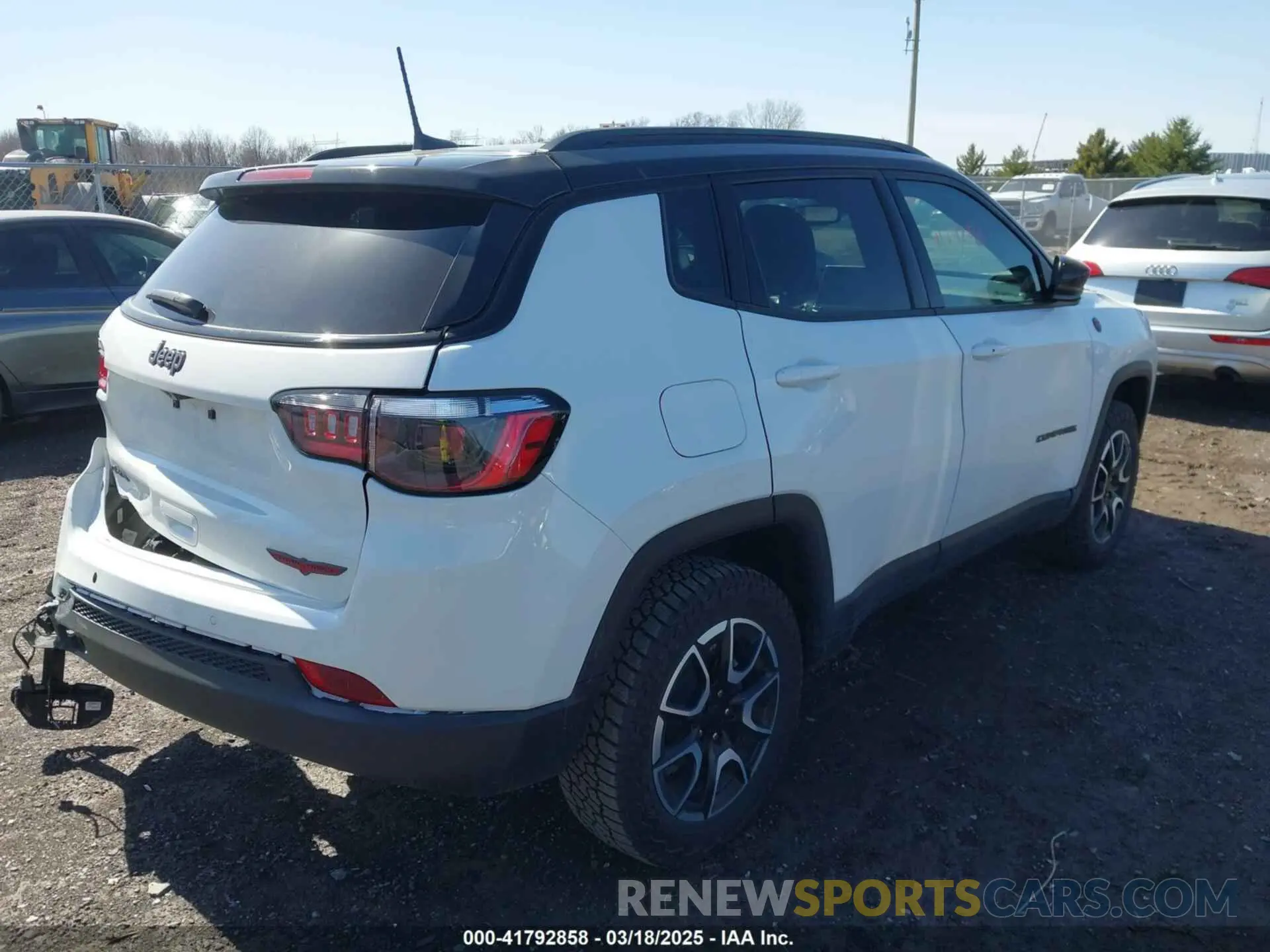 4 fotografías del automóvil dañado 3C4NJDDN9RT140998 JEEP COMPASS 2024
