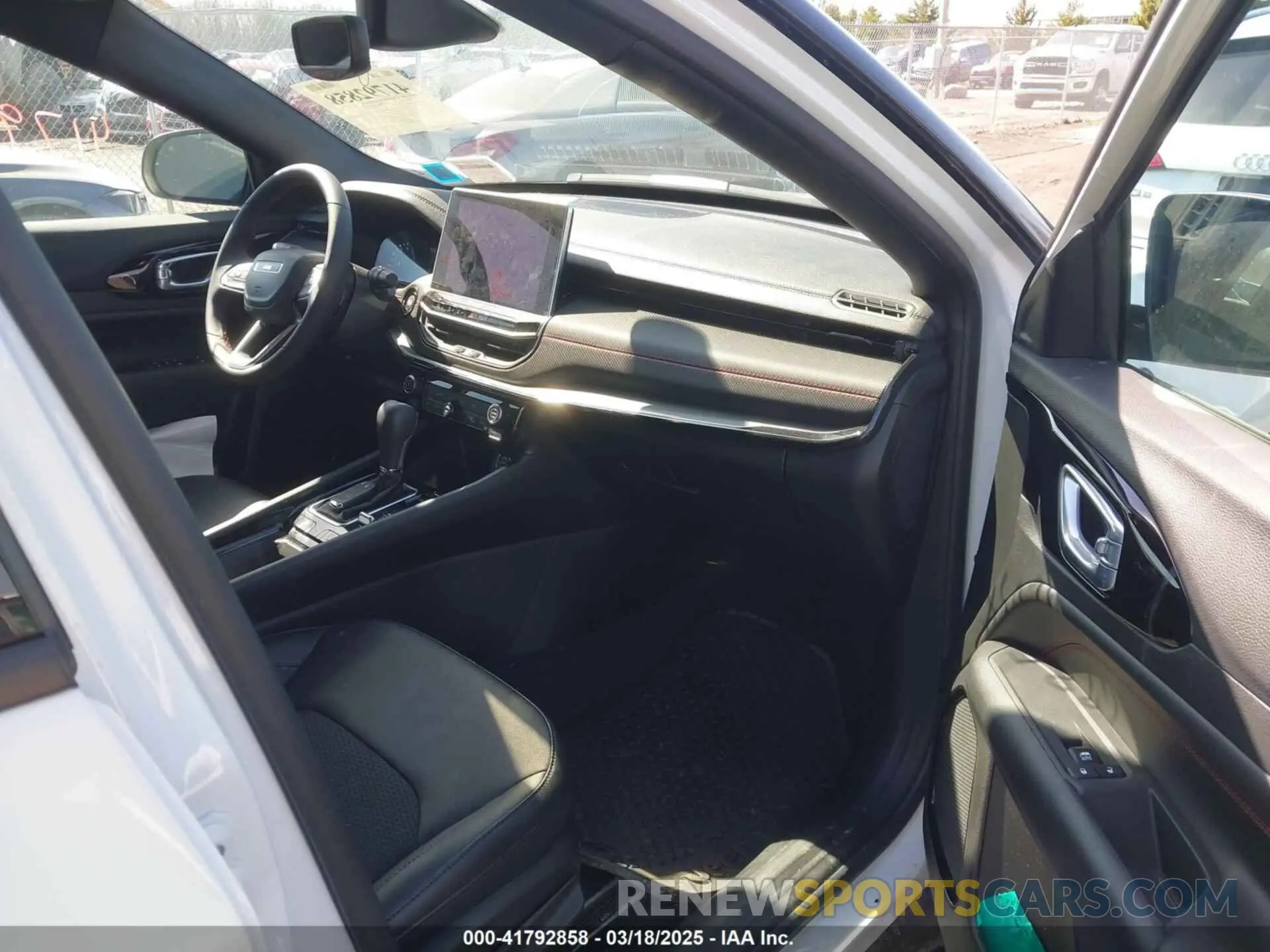 5 fotografías del automóvil dañado 3C4NJDDN9RT140998 JEEP COMPASS 2024