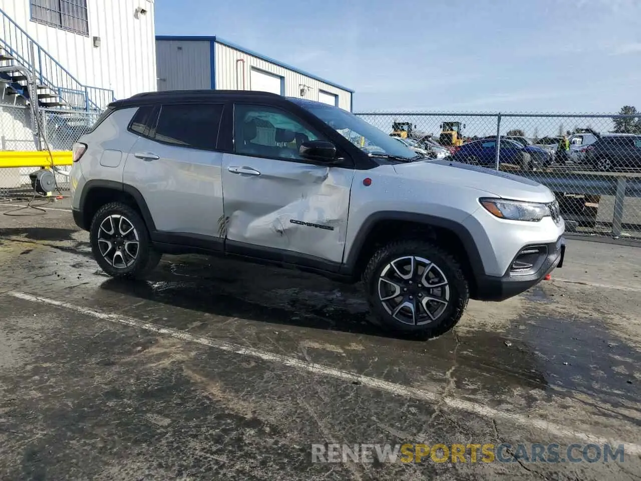 4 fotografías del automóvil dañado 3C4NJDDN9RT144954 JEEP COMPASS 2024