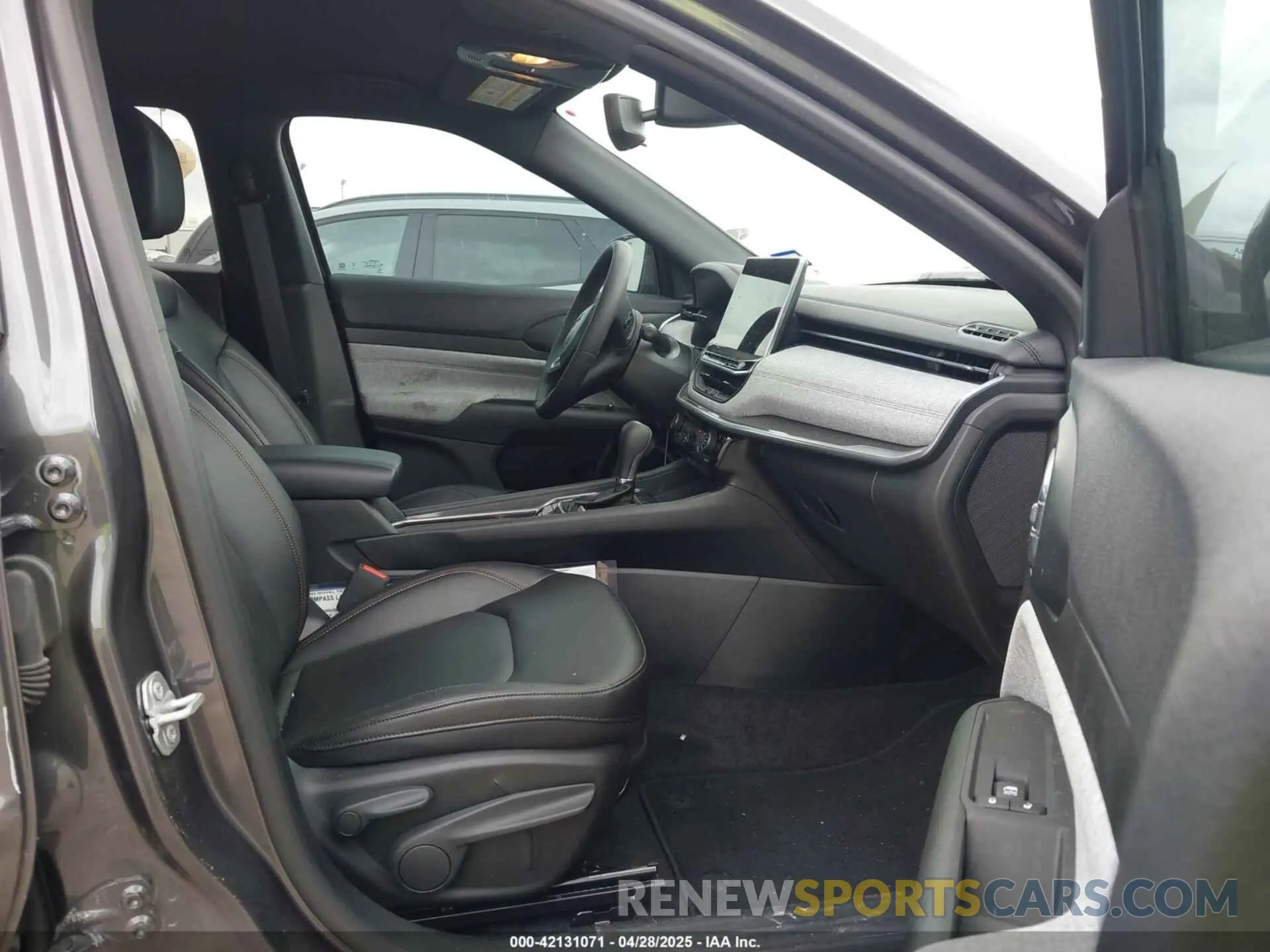 5 fotografías del automóvil dañado 3C4NJDFN0RT164250 JEEP COMPASS 2024