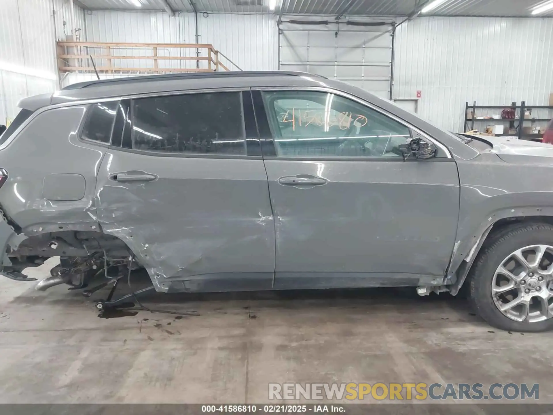 14 fotografías del automóvil dañado 3C4NJDFN1RT601432 JEEP COMPASS 2024