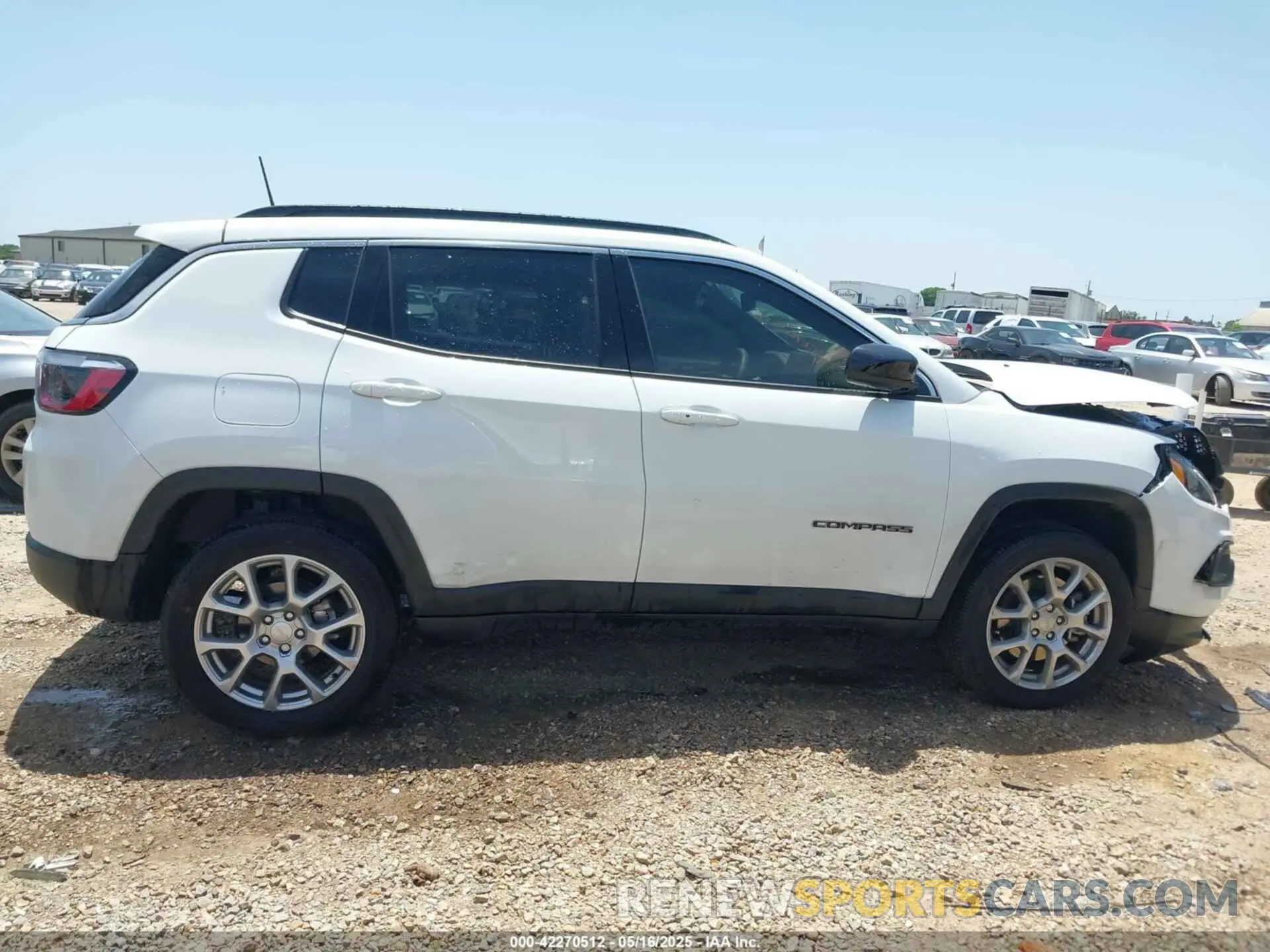 13 fotografías del automóvil dañado 3C4NJDFN5RT132085 JEEP COMPASS 2024