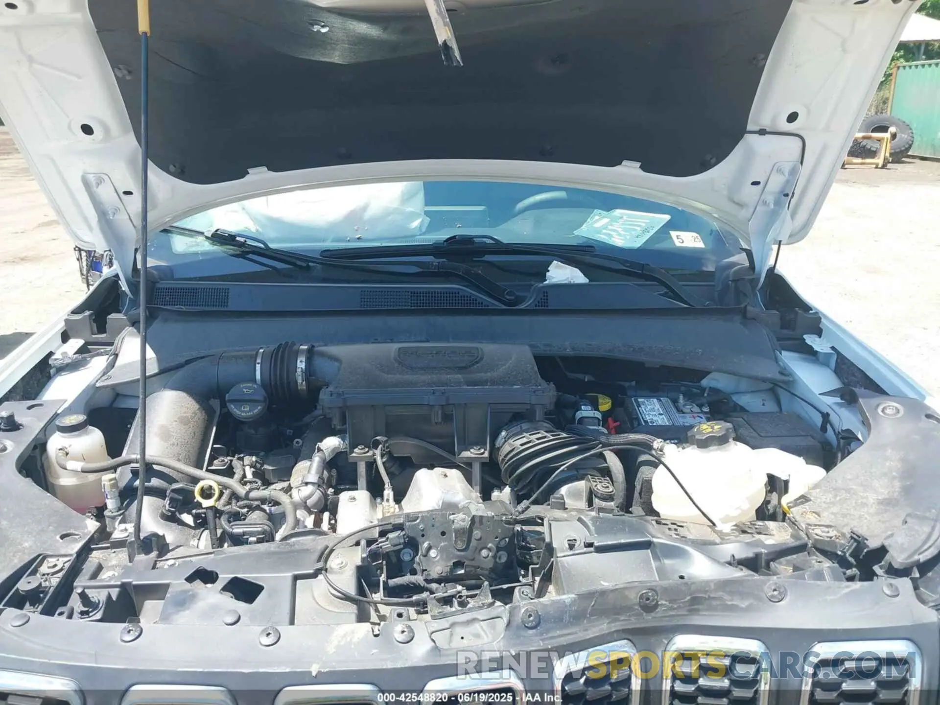 10 fotografías del automóvil dañado 3C4NJDFN8RT142657 JEEP COMPASS 2024