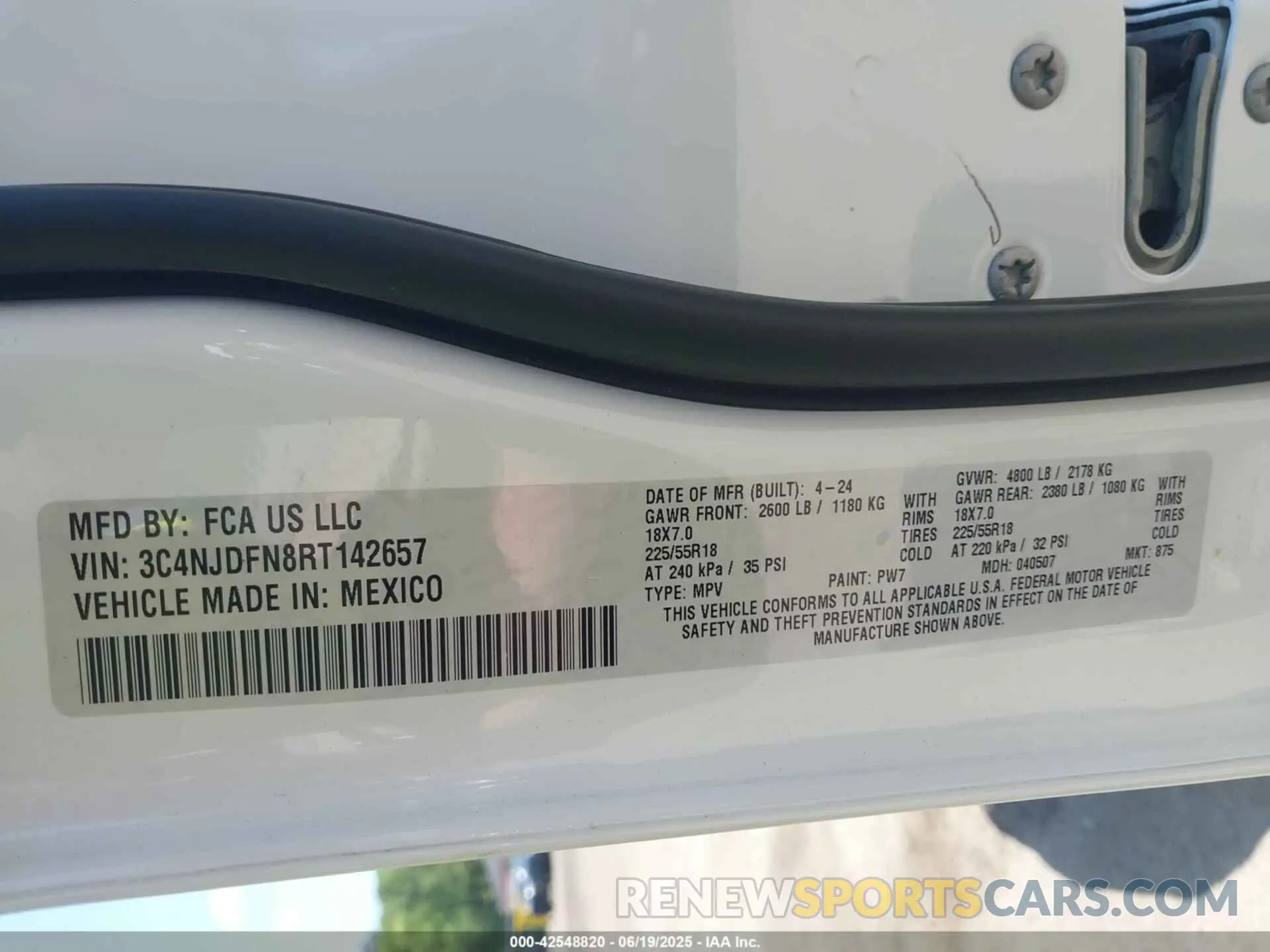 9 fotografías del automóvil dañado 3C4NJDFN8RT142657 JEEP COMPASS 2024