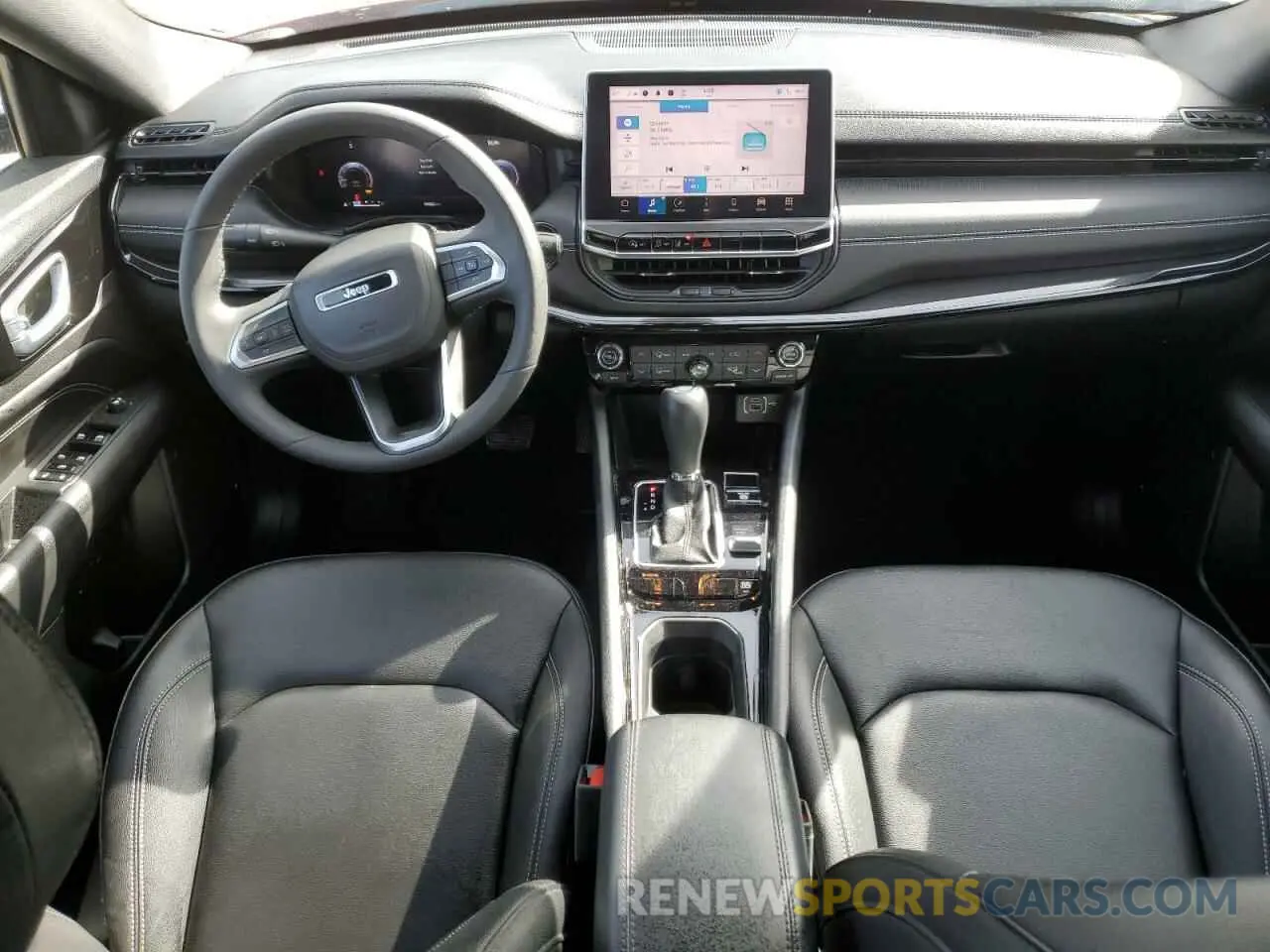 8 fotografías del automóvil dañado 3C4NJDFNXRT579012 JEEP COMPASS 2024