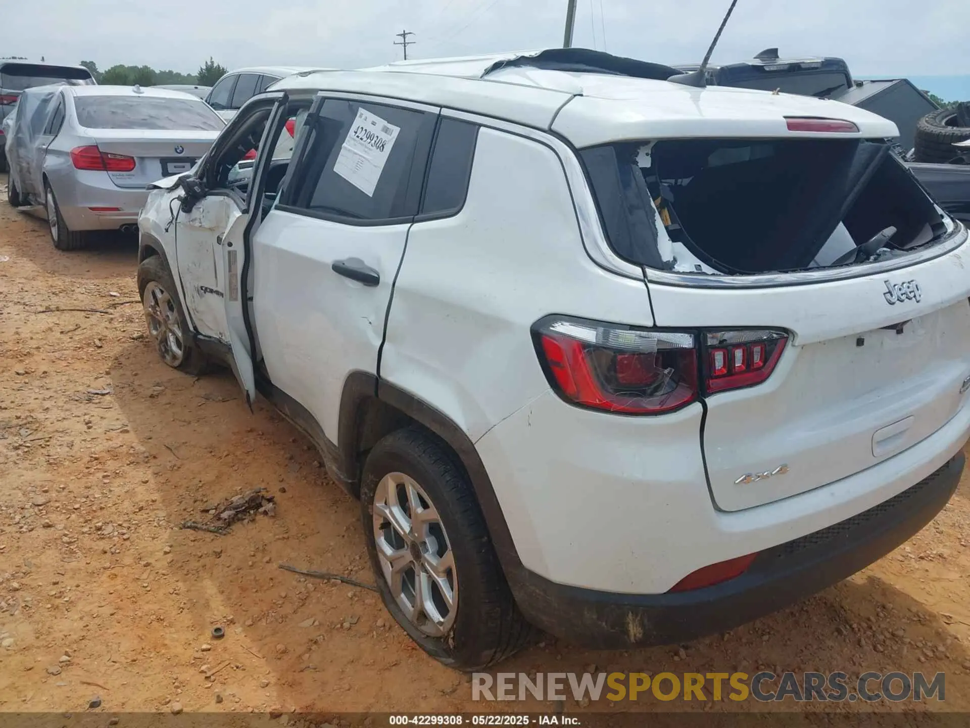 3 fotografías del automóvil dañado 3C4NJDAN1ST427522 JEEP COMPASS 2025