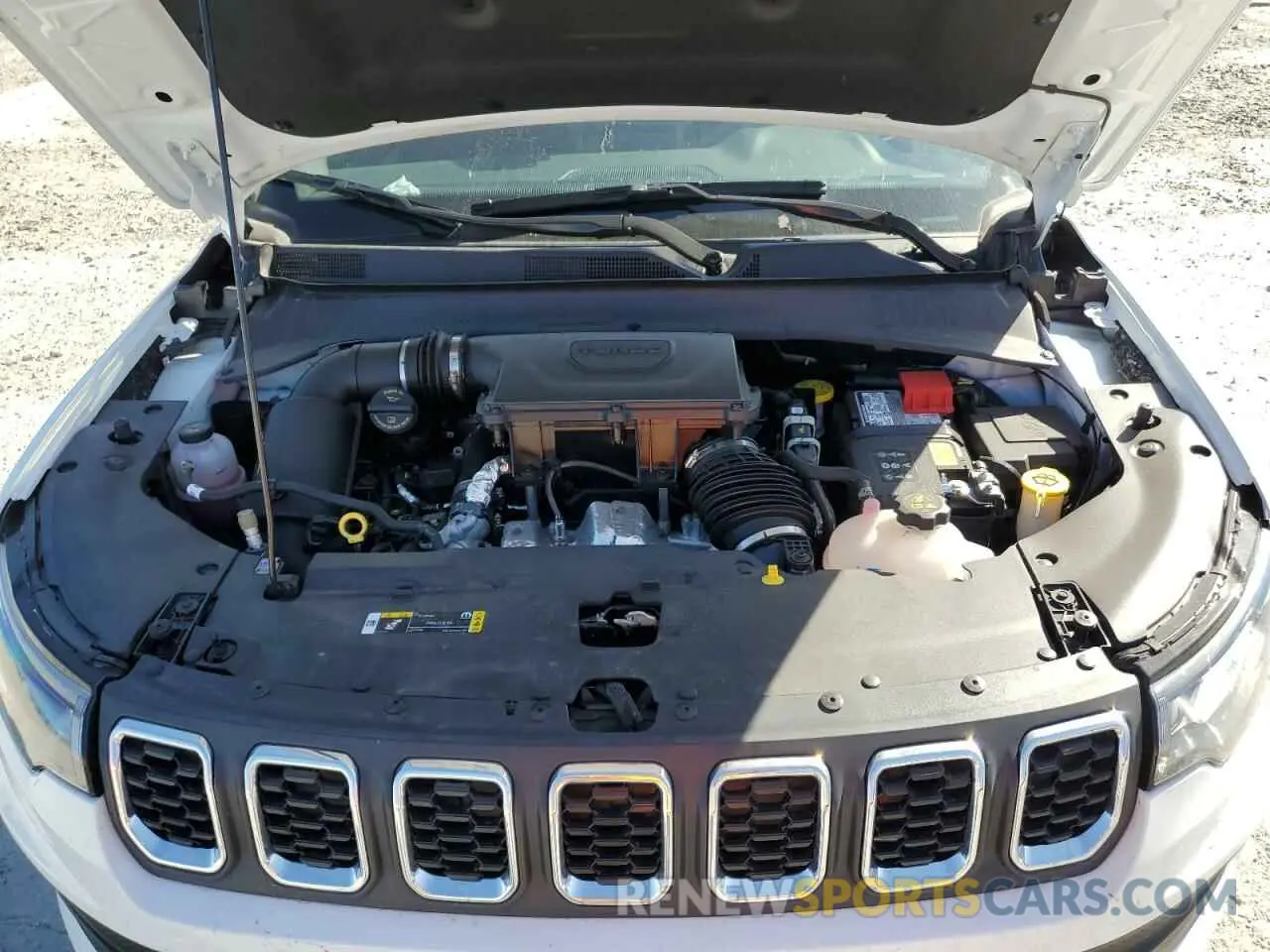 12 fotografías del automóvil dañado 3C4NJDAN3ST515939 JEEP COMPASS 2025