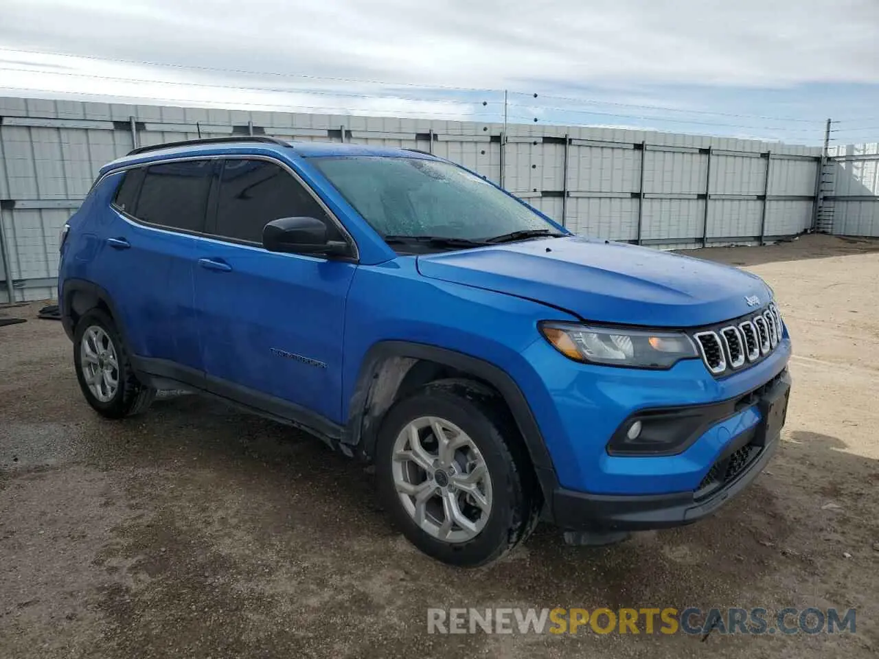 4 fotografías del automóvil dañado 3C4NJDBN1ST520703 JEEP COMPASS 2025