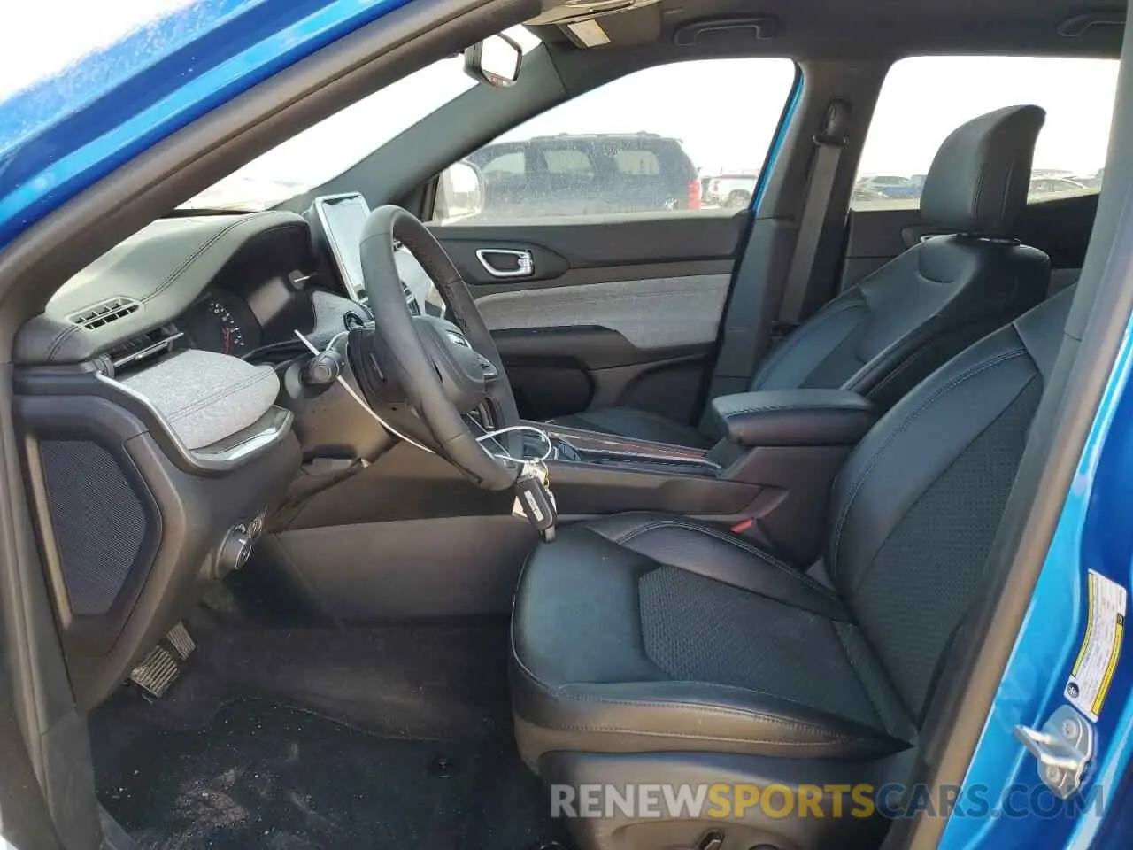 7 fotografías del automóvil dañado 3C4NJDBN1ST520703 JEEP COMPASS 2025