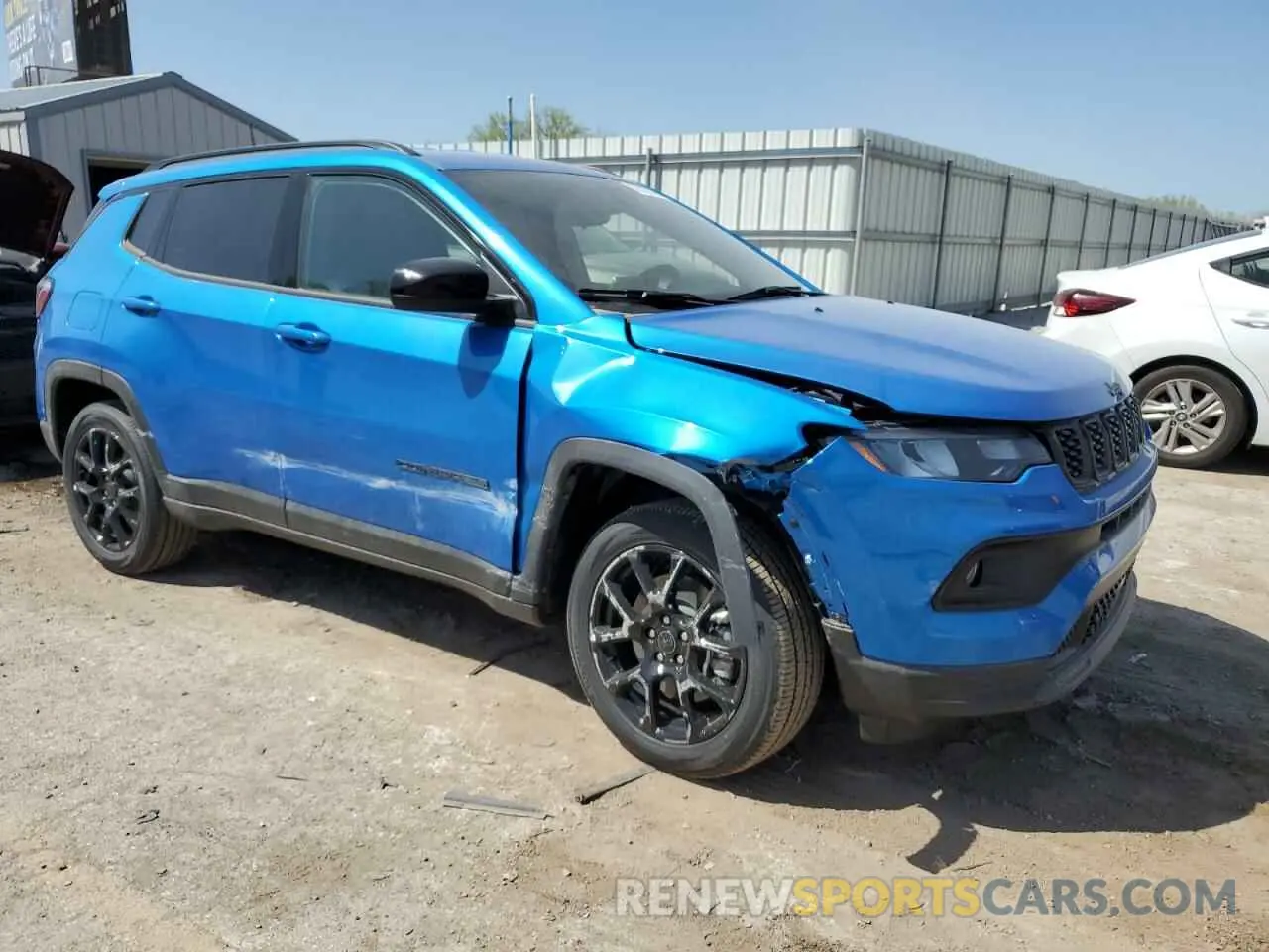 4 fotografías del automóvil dañado 3C4NJDBN3ST539351 JEEP COMPASS 2025