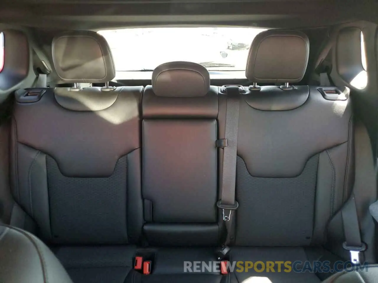 10 fotografías del automóvil dañado 3C4NJDBN4ST569877 JEEP COMPASS 2025