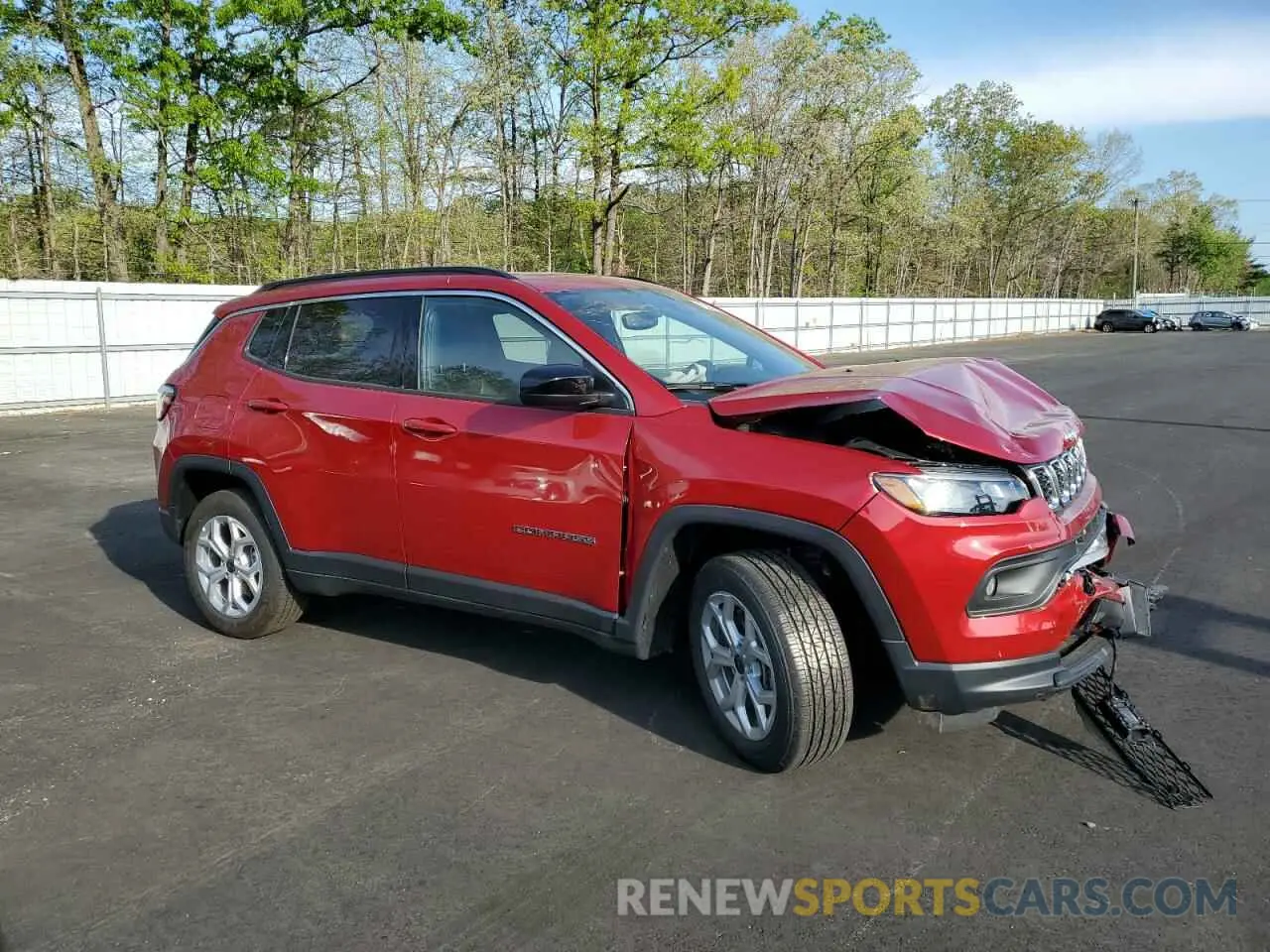 4 fotografías del automóvil dañado 3C4NJDBN4ST569877 JEEP COMPASS 2025