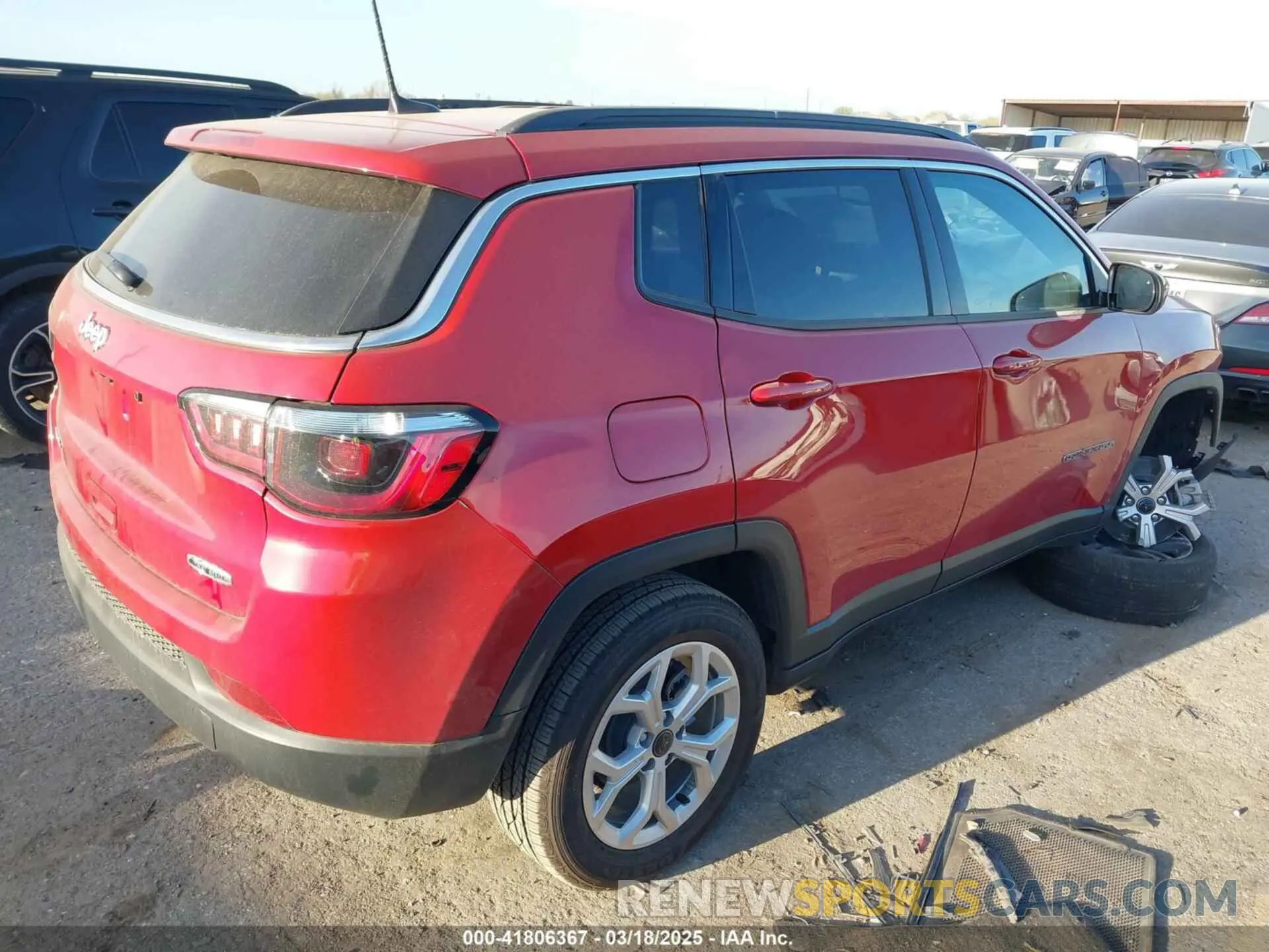 4 fotografías del automóvil dañado 3C4NJDBN9ST553240 JEEP COMPASS 2025