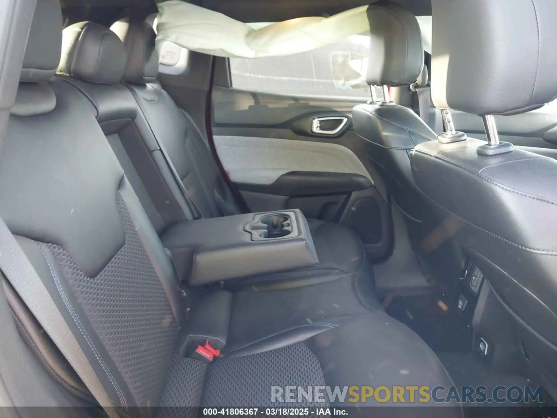 8 fotografías del automóvil dañado 3C4NJDBN9ST553240 JEEP COMPASS 2025