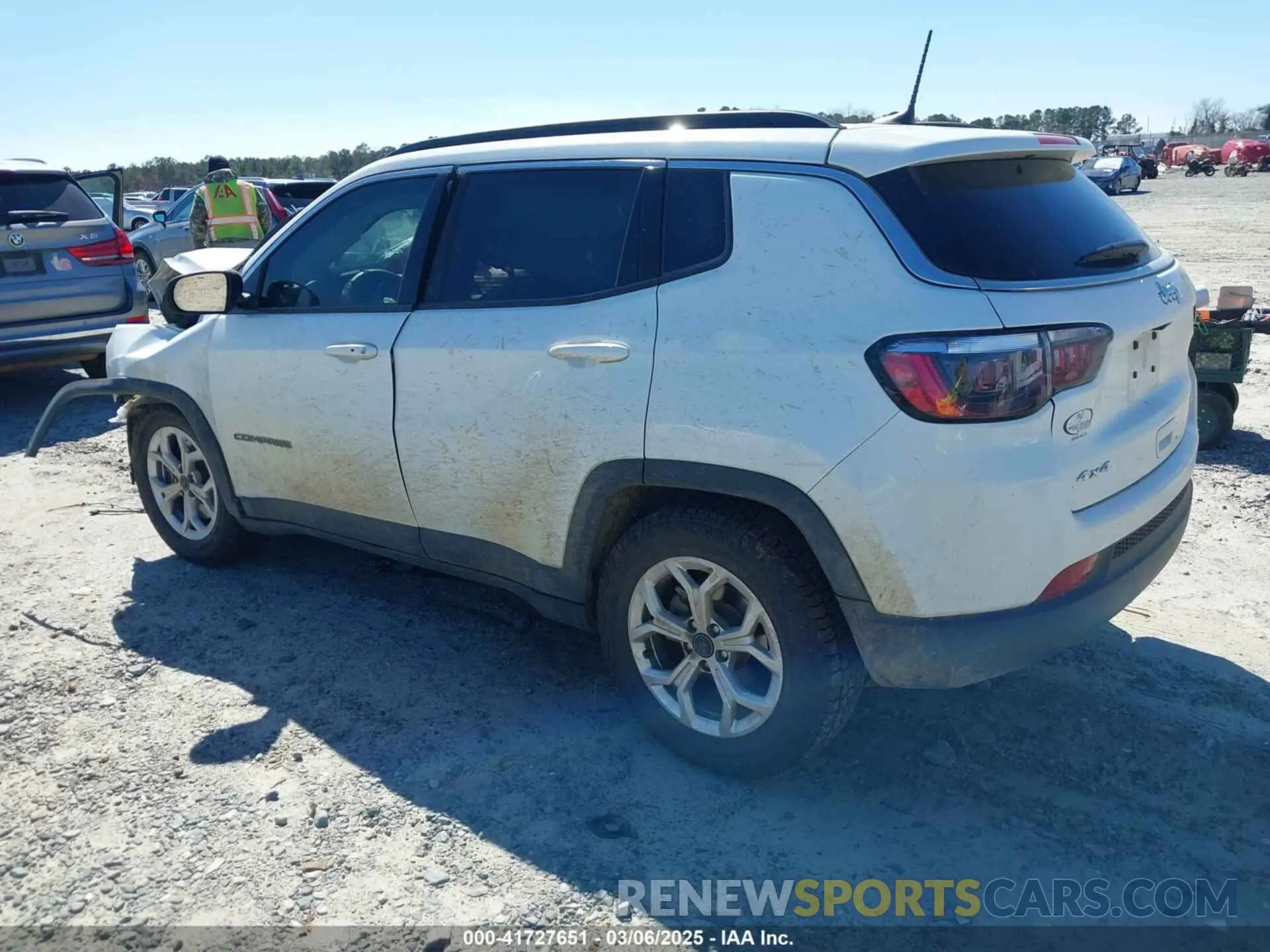 3 fotografías del automóvil dañado 3C4NJDBNXST520974 JEEP COMPASS 2025