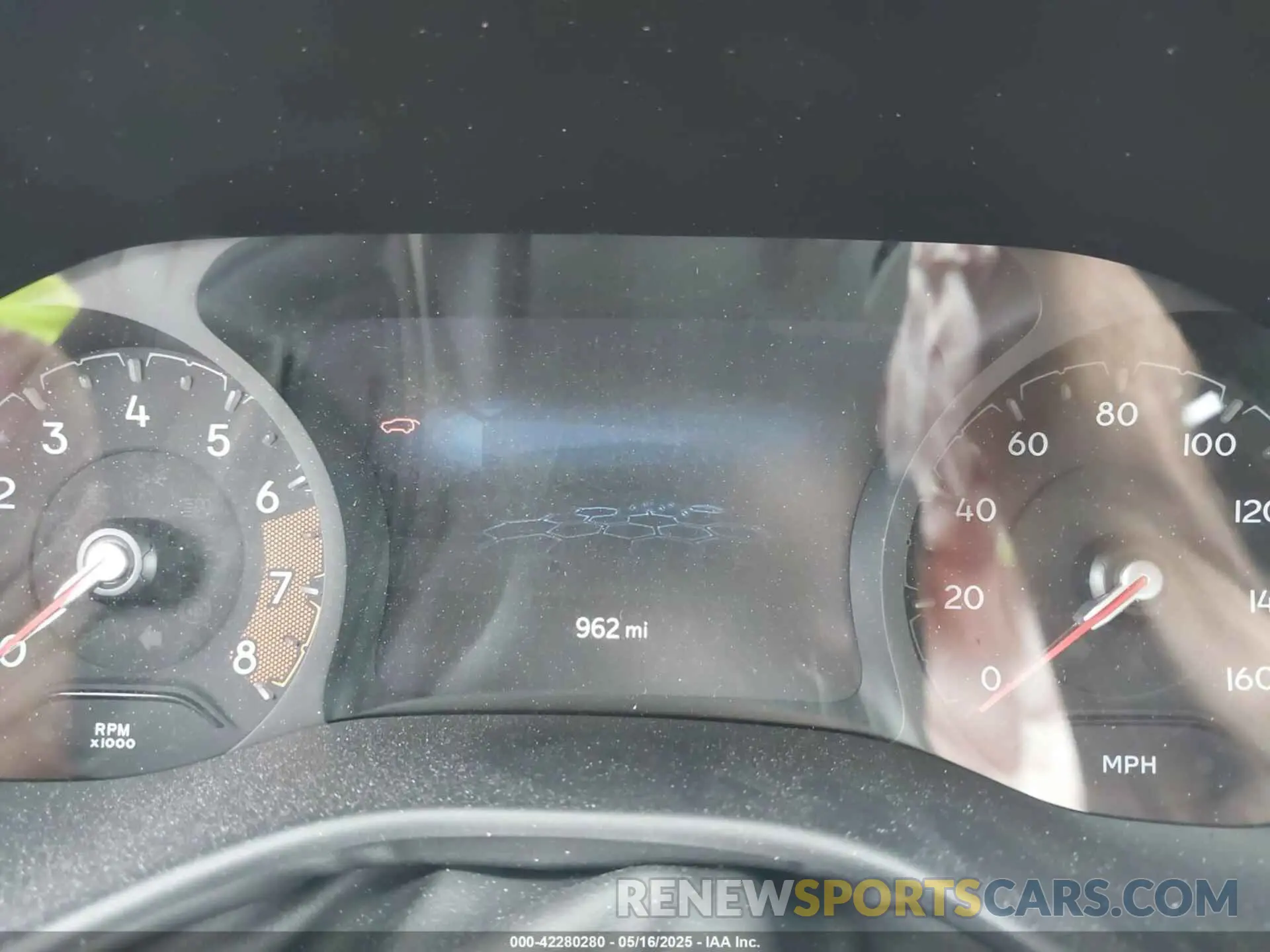 7 fotografías del automóvil dañado 3C4NJDBNXST526547 JEEP COMPASS 2025