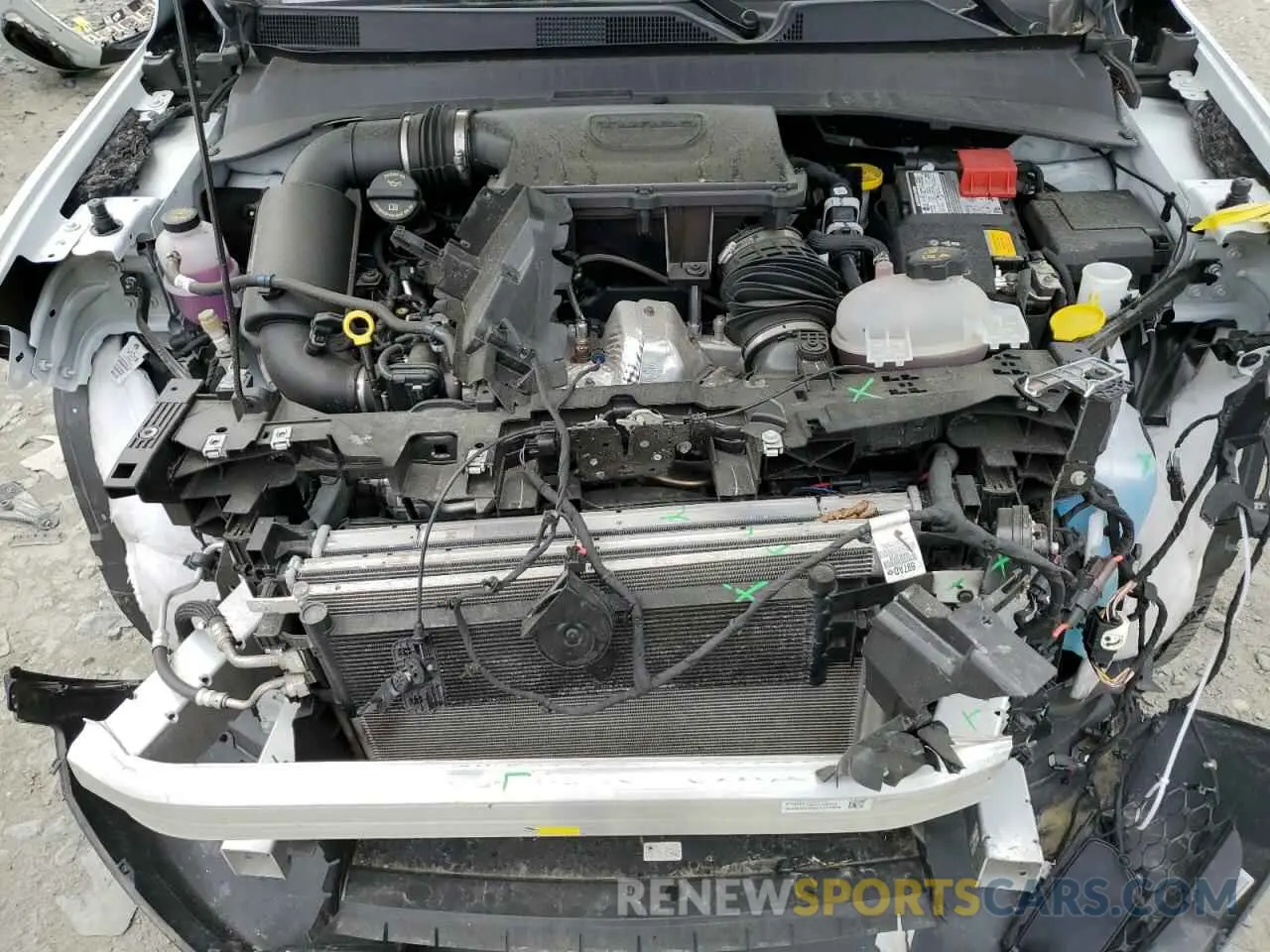 12 fotografías del automóvil dañado 3C4NJDCN0ST512896 JEEP COMPASS 2025
