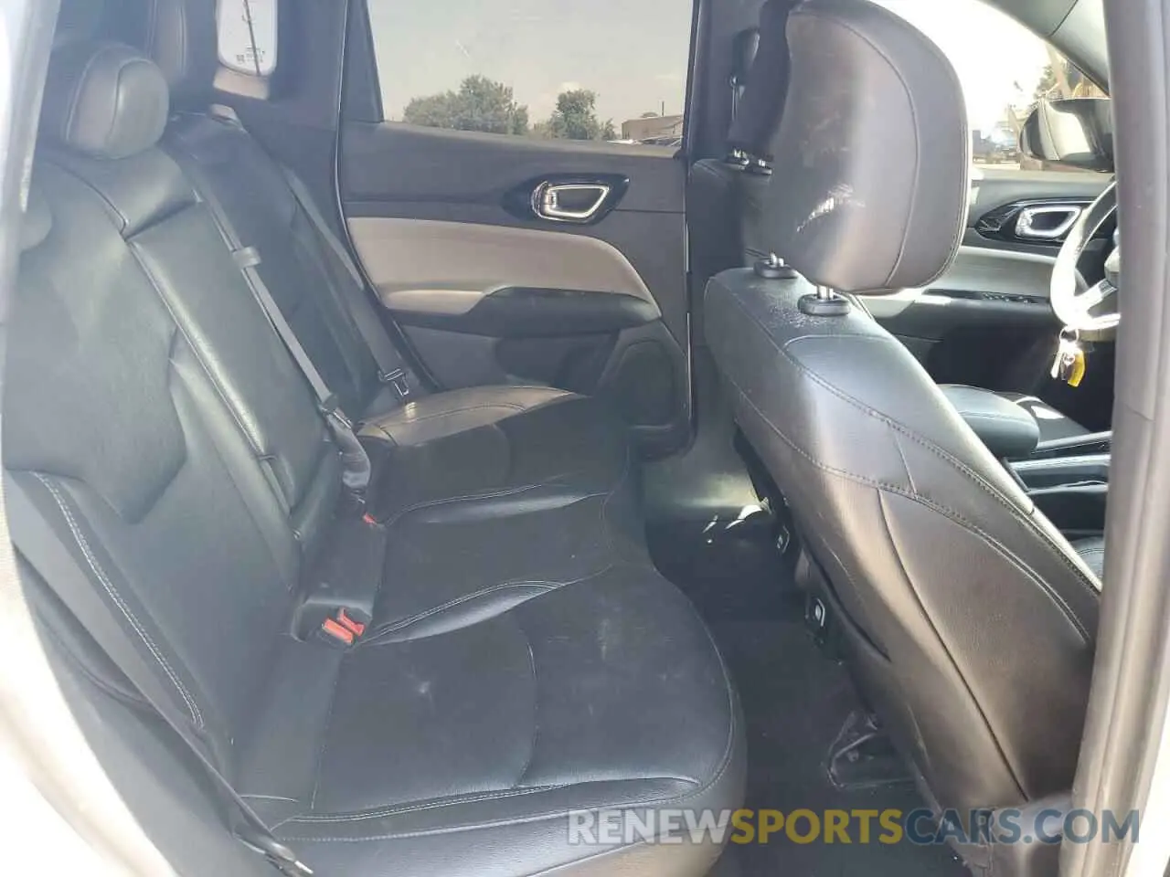 11 fotografías del automóvil dañado 3C4NJDCN2ST509949 JEEP COMPASS 2025
