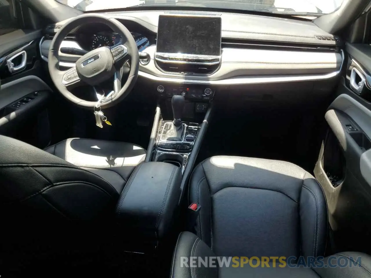 8 fotografías del automóvil dañado 3C4NJDCN2ST509949 JEEP COMPASS 2025