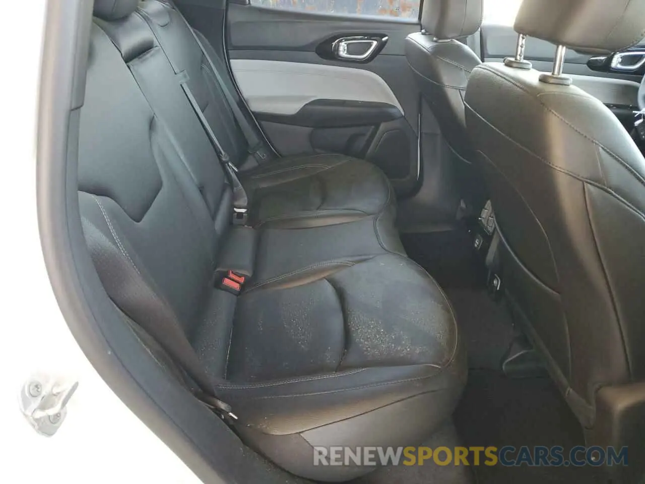 10 fotografías del automóvil dañado 3C4NJDCN3ST511614 JEEP COMPASS 2025