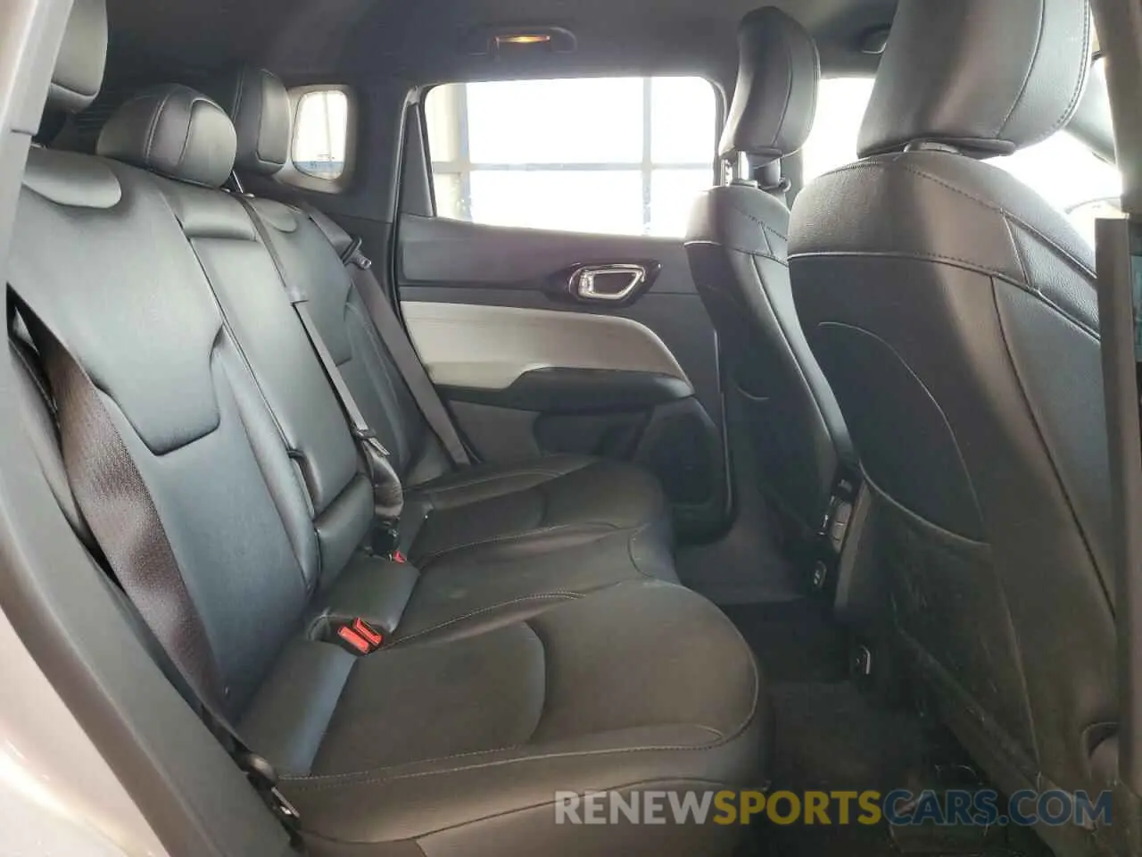 11 fotografías del automóvil dañado 3C4NJDCN4ST510097 JEEP COMPASS 2025