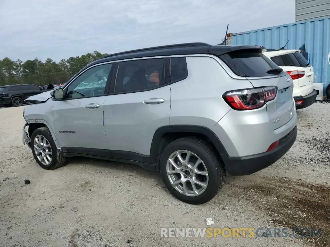 2 fotografías del automóvil dañado 3C4NJDCN5ST518158 JEEP COMPASS 2025