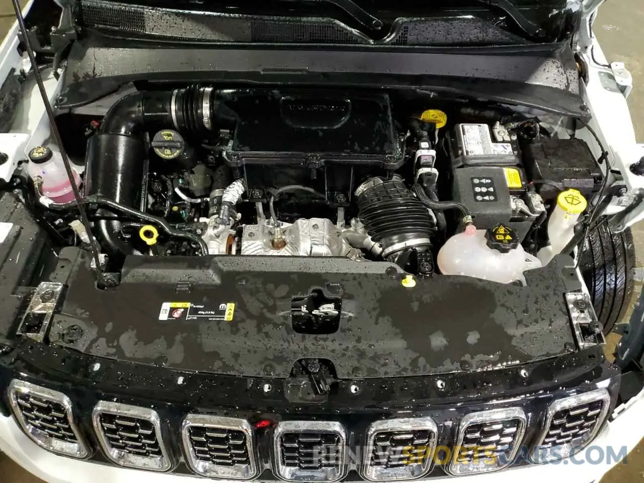 12 fotografías del automóvil dañado 3C4NJDCN6ST509260 JEEP COMPASS 2025