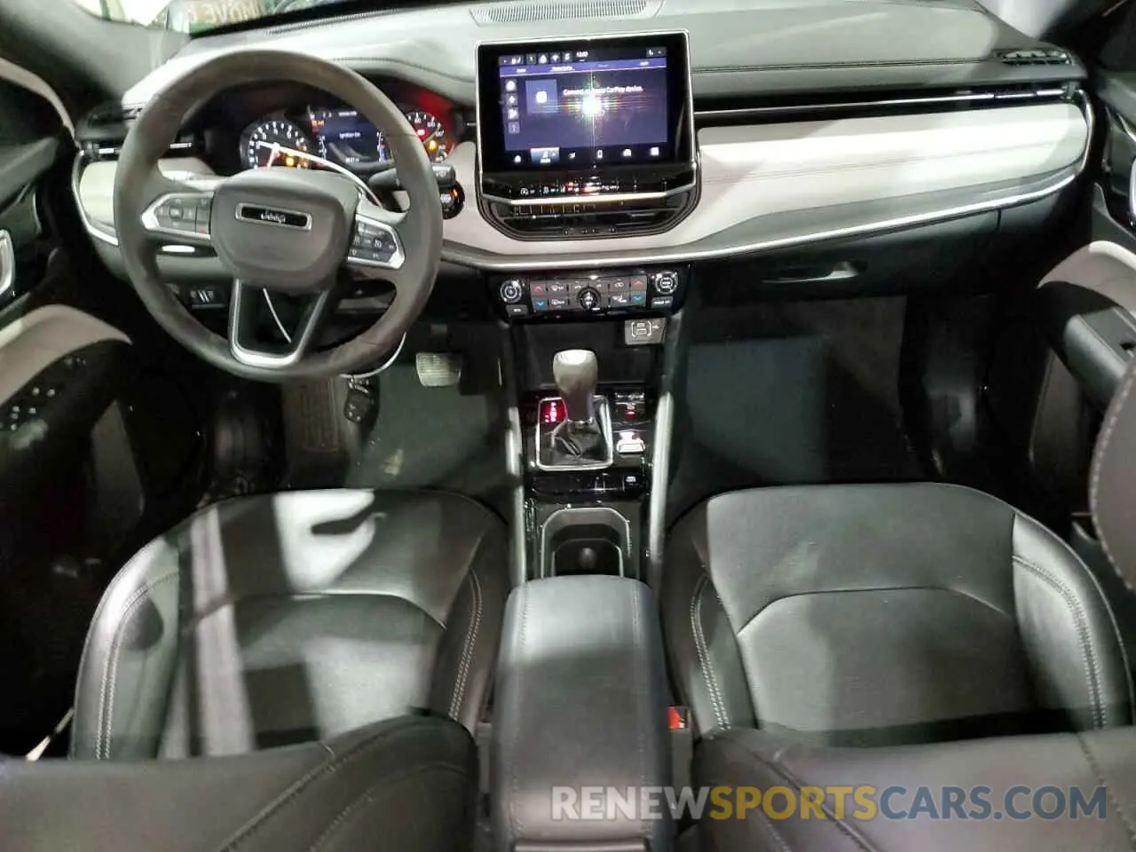 8 fotografías del automóvil dañado 3C4NJDCN6ST509260 JEEP COMPASS 2025