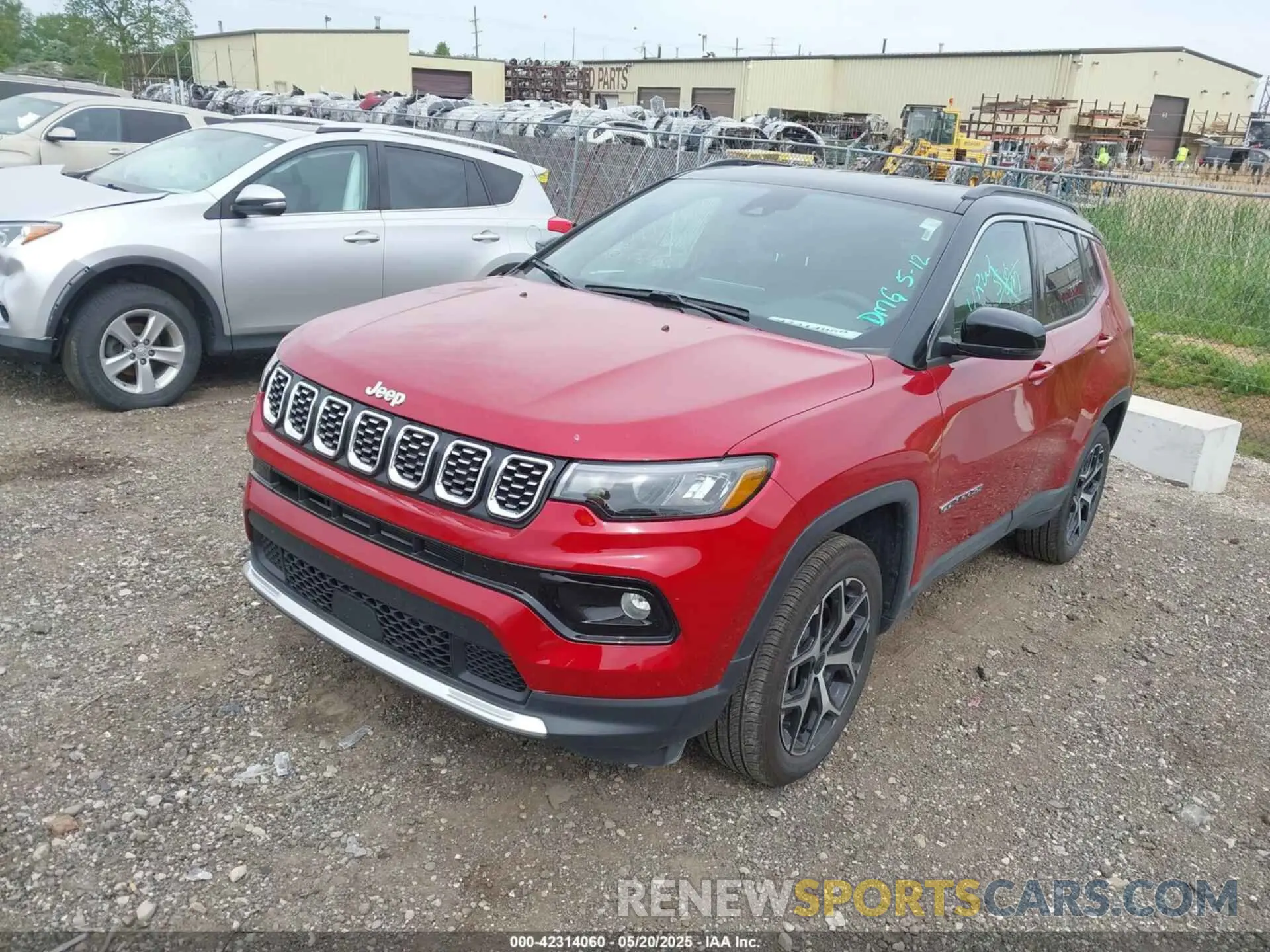 2 fotografías del automóvil dañado 3C4NJDCN7ST545247 JEEP COMPASS 2025