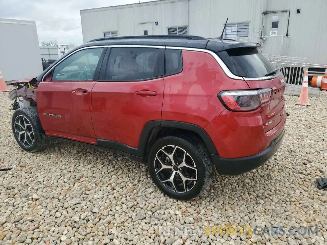 2 fotografías del automóvil dañado 3C4NJDCN8ST511138 JEEP COMPASS 2025
