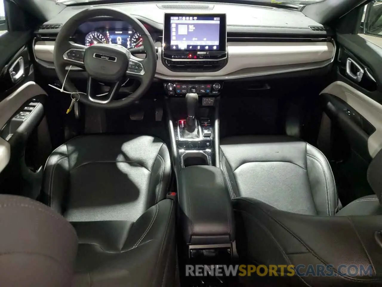 8 fotografías del automóvil dañado 3C4NJDCNXST513148 JEEP COMPASS 2025