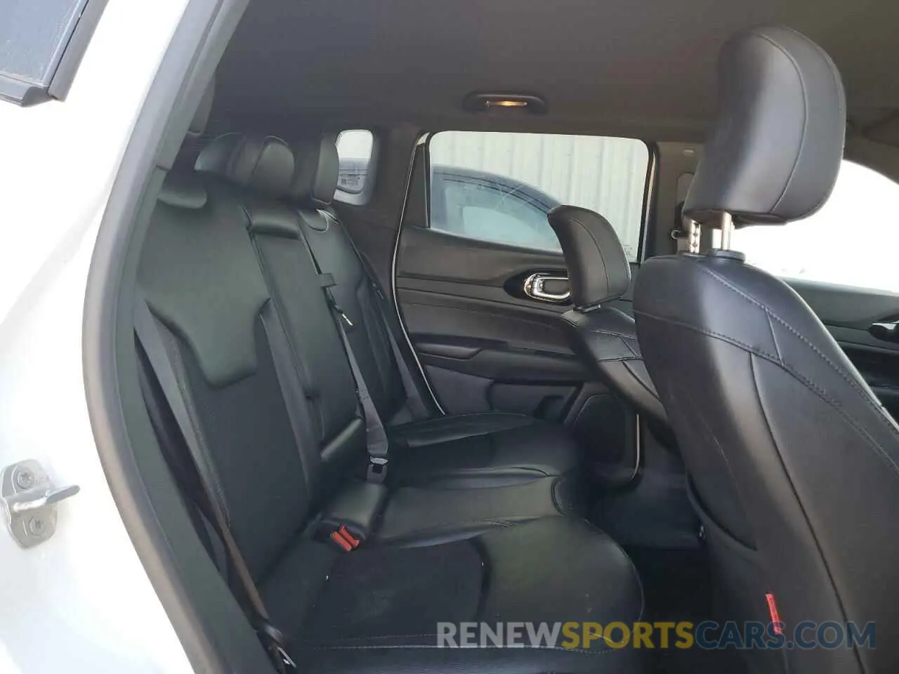 11 fotografías del automóvil dañado 3C4NJDDN0ST524190 JEEP COMPASS 2025