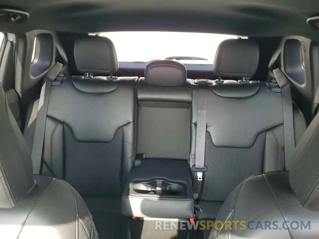 10 fotografías del automóvil dañado 3C4NJDDN0ST532435 JEEP COMPASS 2025