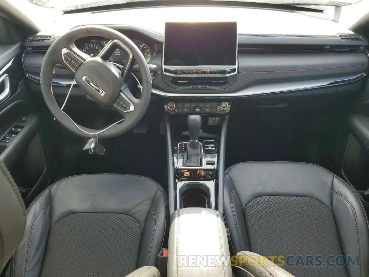 8 fotografías del automóvil dañado 3C4NJDDN0ST532435 JEEP COMPASS 2025