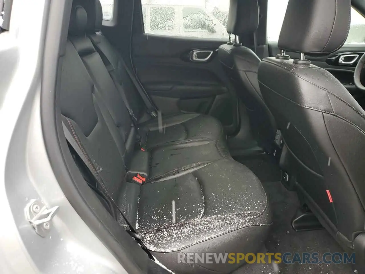11 fotografías del automóvil dañado 3C4NJDDN4ST508770 JEEP COMPASS 2025